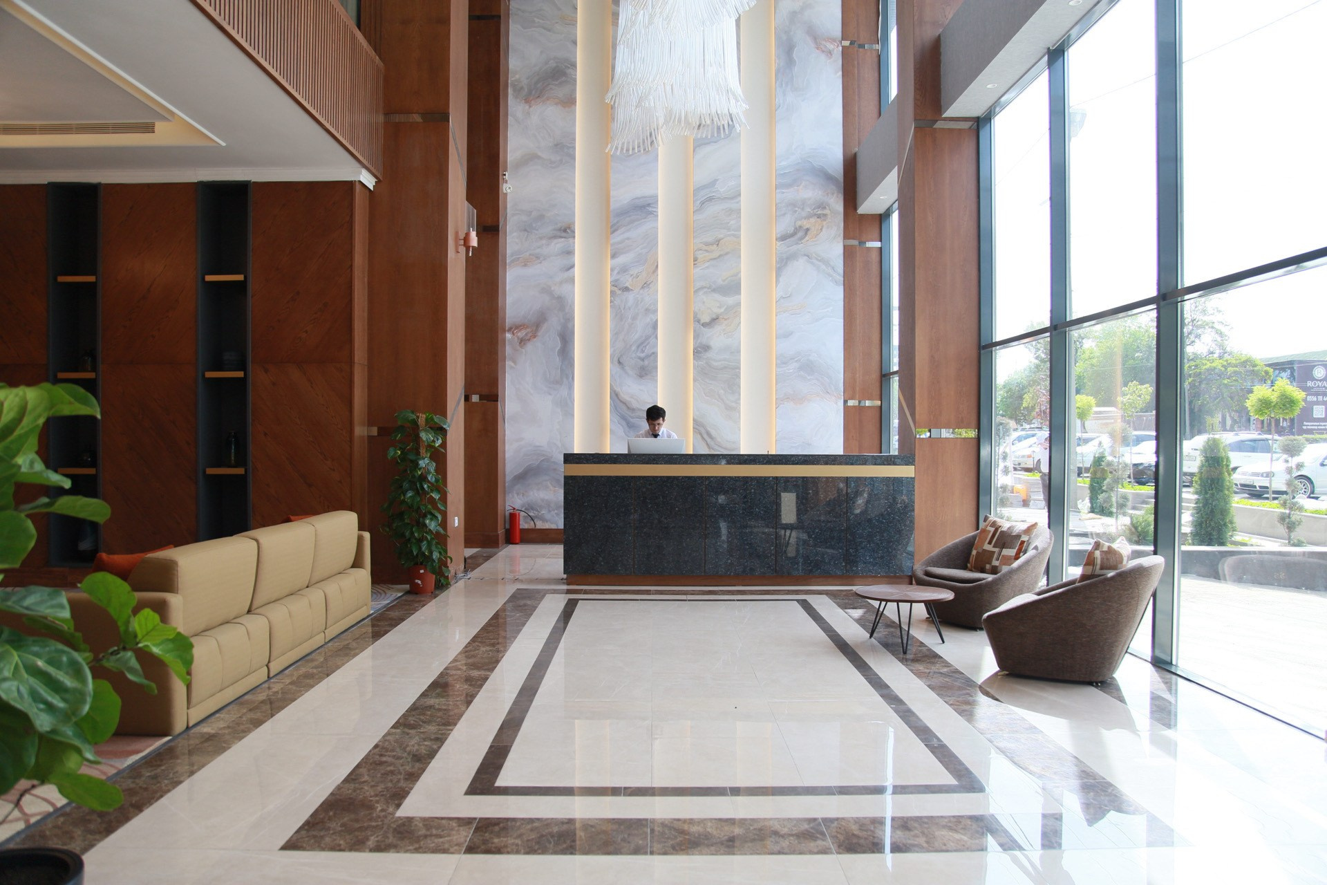 Отели для свадебной фотосъемки в Бишкеке. Азимжан Нуритдинходжаев — свадебный фотограф