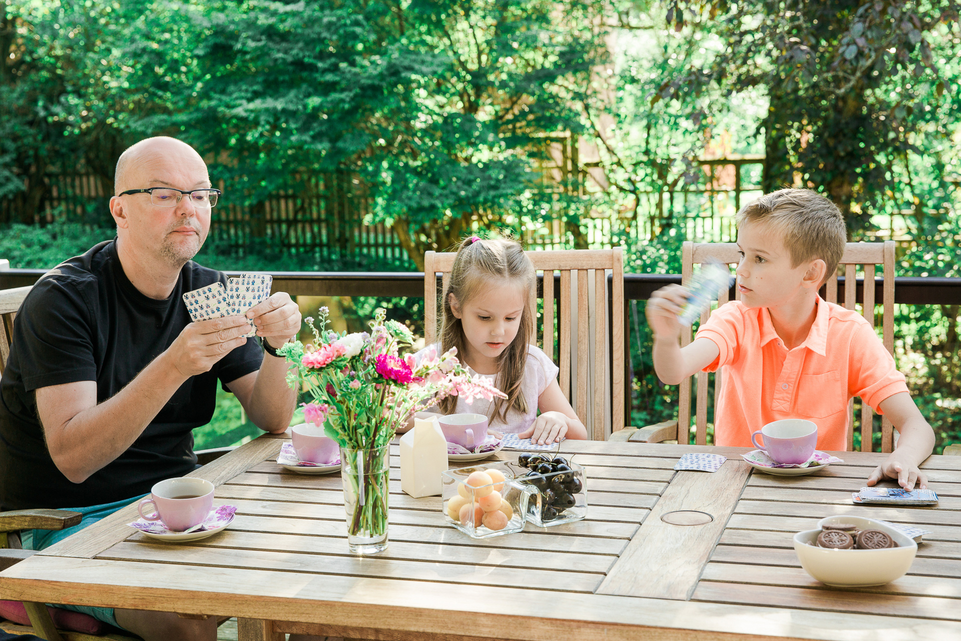 Life Style tyylinen perhekuvaus Helsingin Tammisalossa