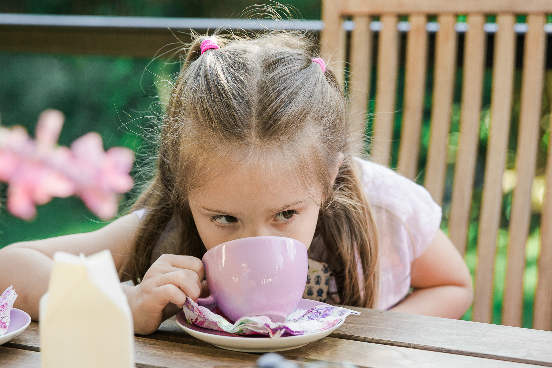 Life Style tyylinen perhekuvaus Helsingin Tammisalossa