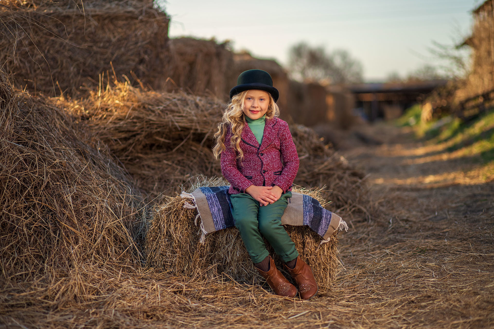 Outside photo shooting. Family, kids and love story photographer in Toronto Marina Kishenko