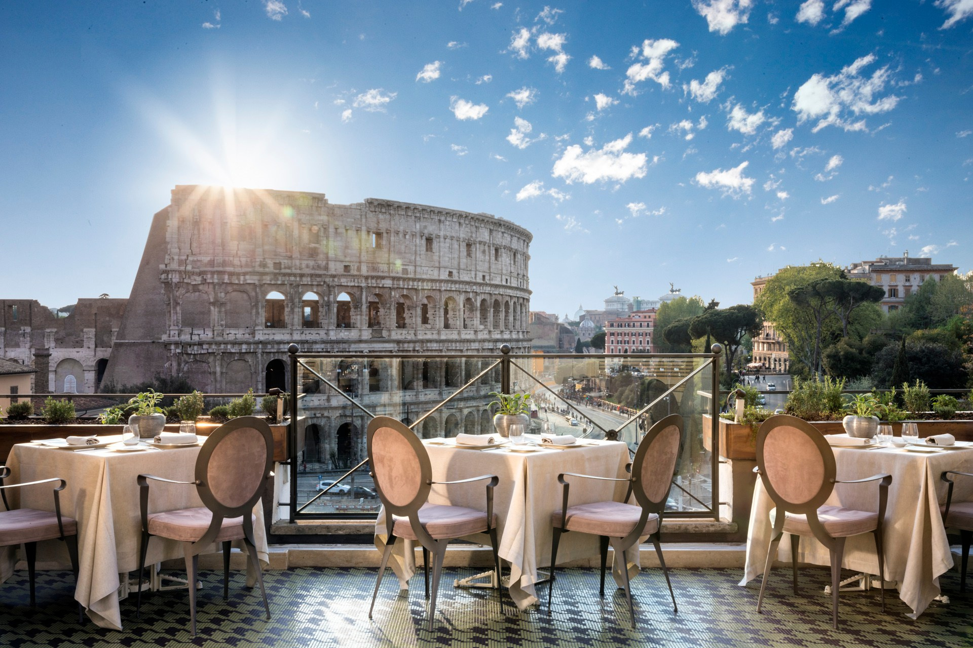 Rome’s Most Enchanting Rooftop Spots. Elizaveta Razumova: Cinematic Photography for Love, Weddings, Portraits & Brands