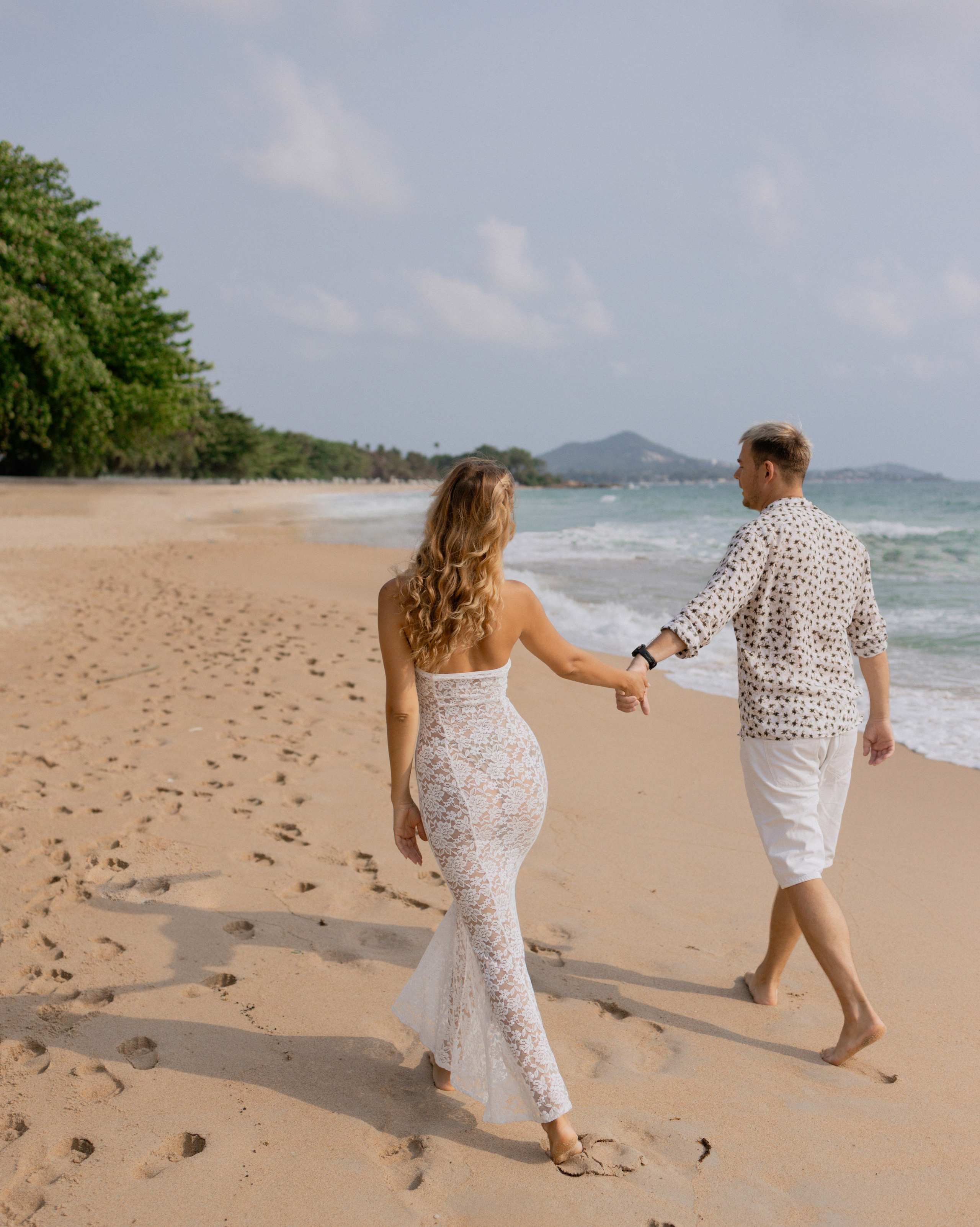 LOCATIONS. Photographer on Koh Samui Elena