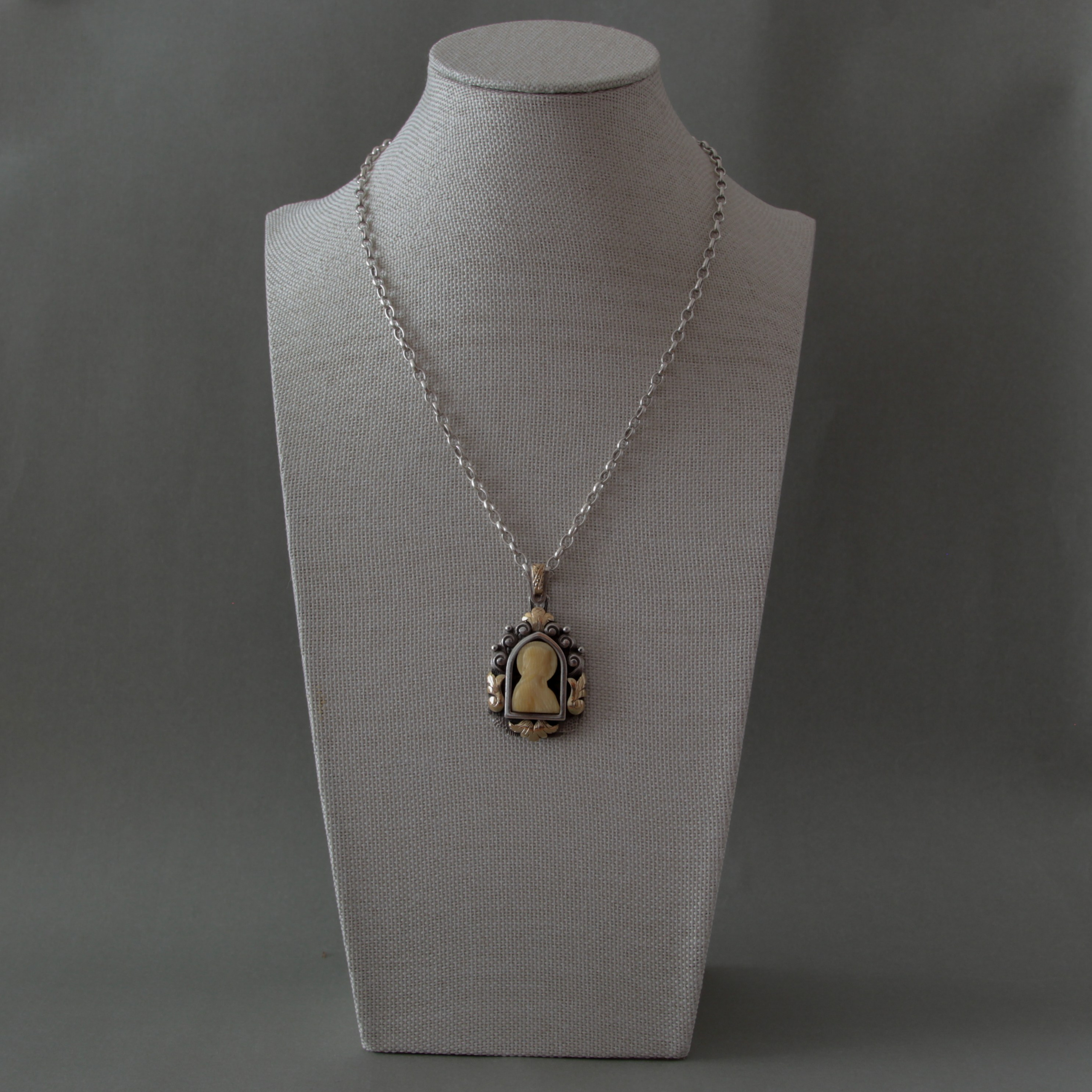 Vintage Jewelry Spain France. Современнные и актикварные украшения в Барселоне, Москве и Санкт-Петербурге