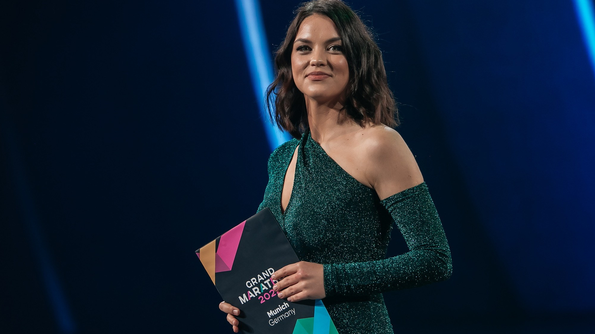 Ведущая Москва Елена Чайка