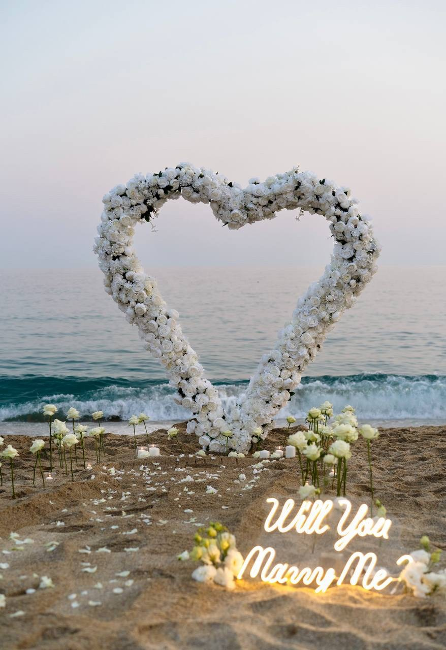 Предложение руки и сердца на пляже. Wedding Turkiye
