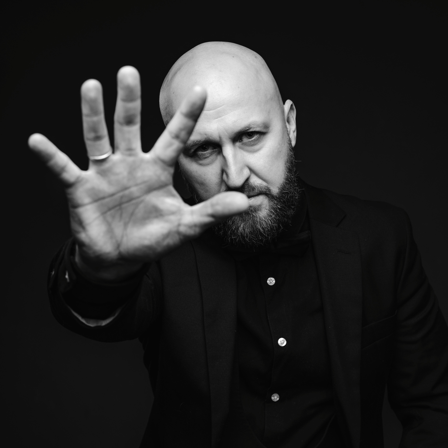 KONTAKTER. Bryllups- og familiefotograf i Norge og Europa – Oleg Nemchenko