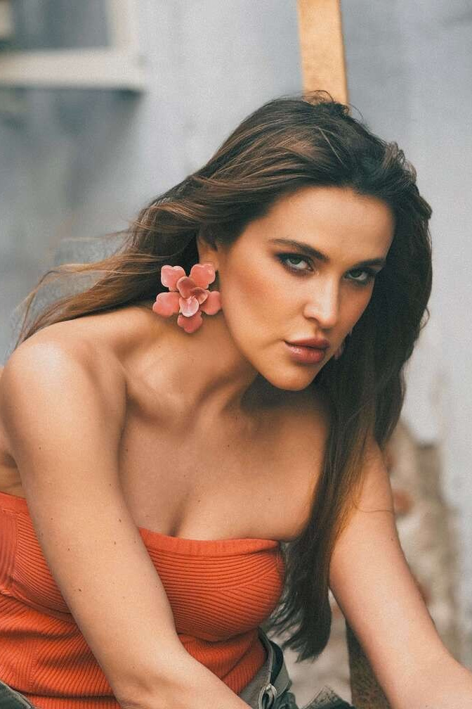 Анна Мира Студио професионален фотограф София