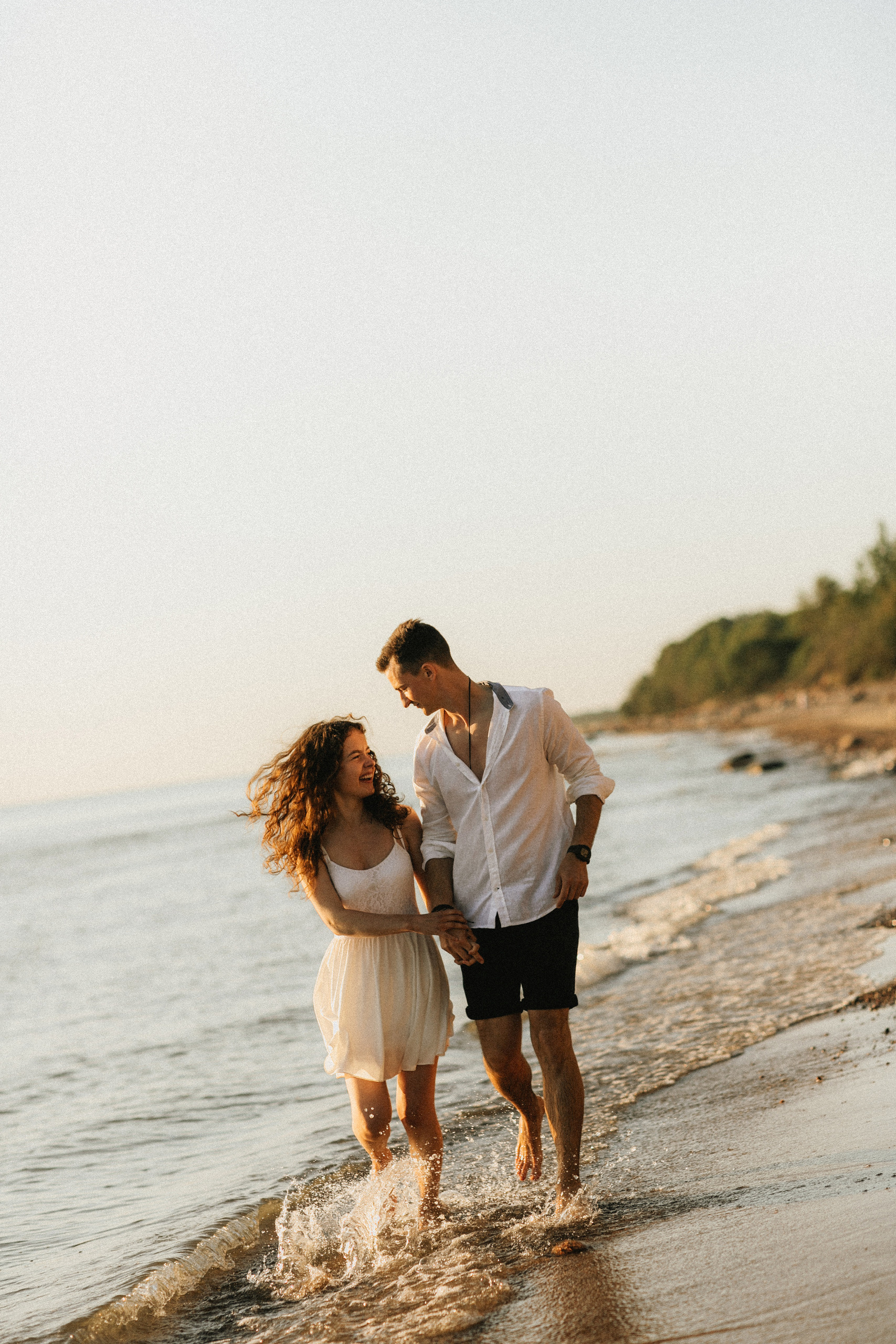 Ar reikalinga priešvestuvinė fotosesija arba kaip nebijoti objektyvo?. Vestuvių ir šeimų fotografė Lena Bondarenko / belove photo