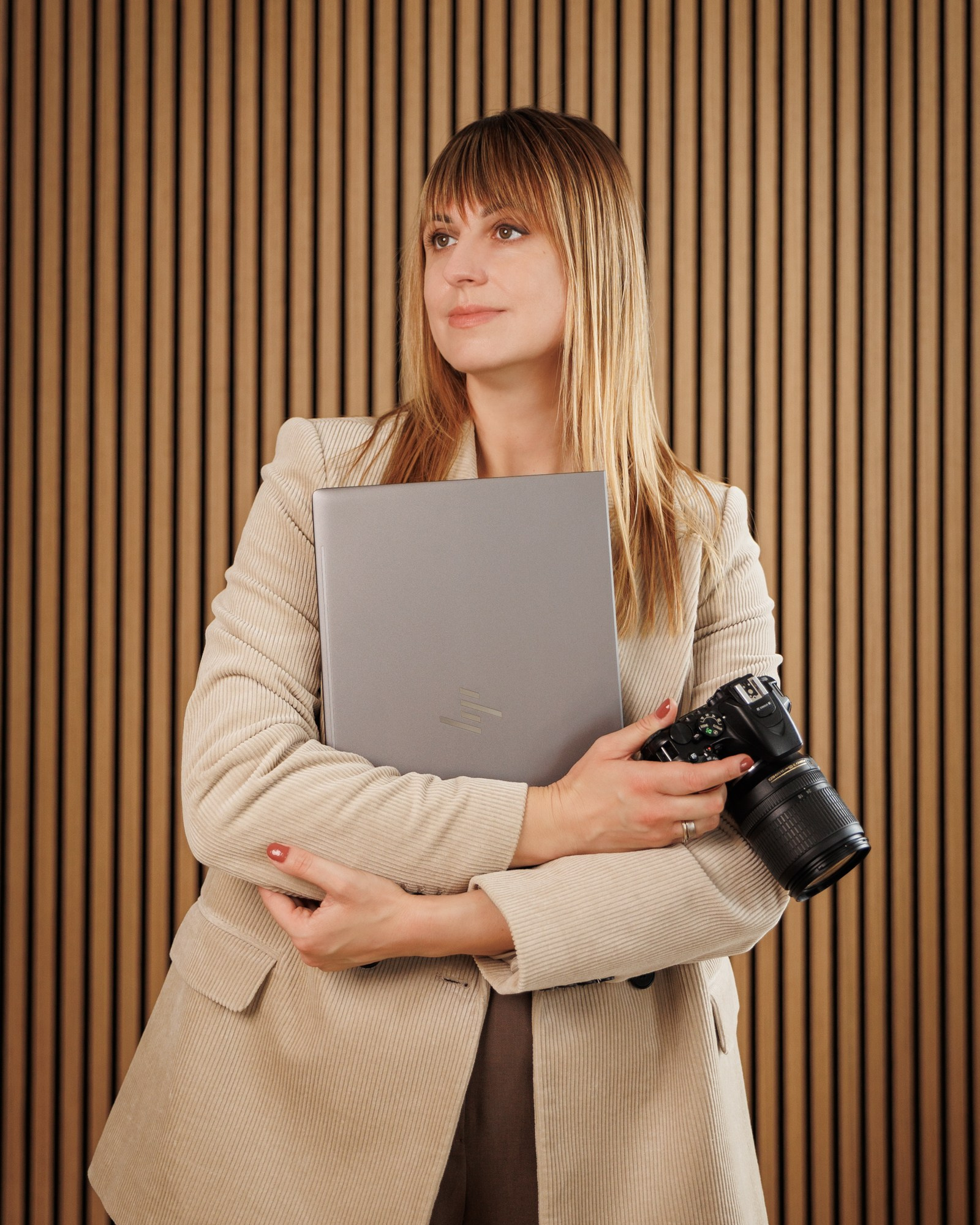 Über mich. Hochzeitsfotograf Bremen Liliana Crijavetchi