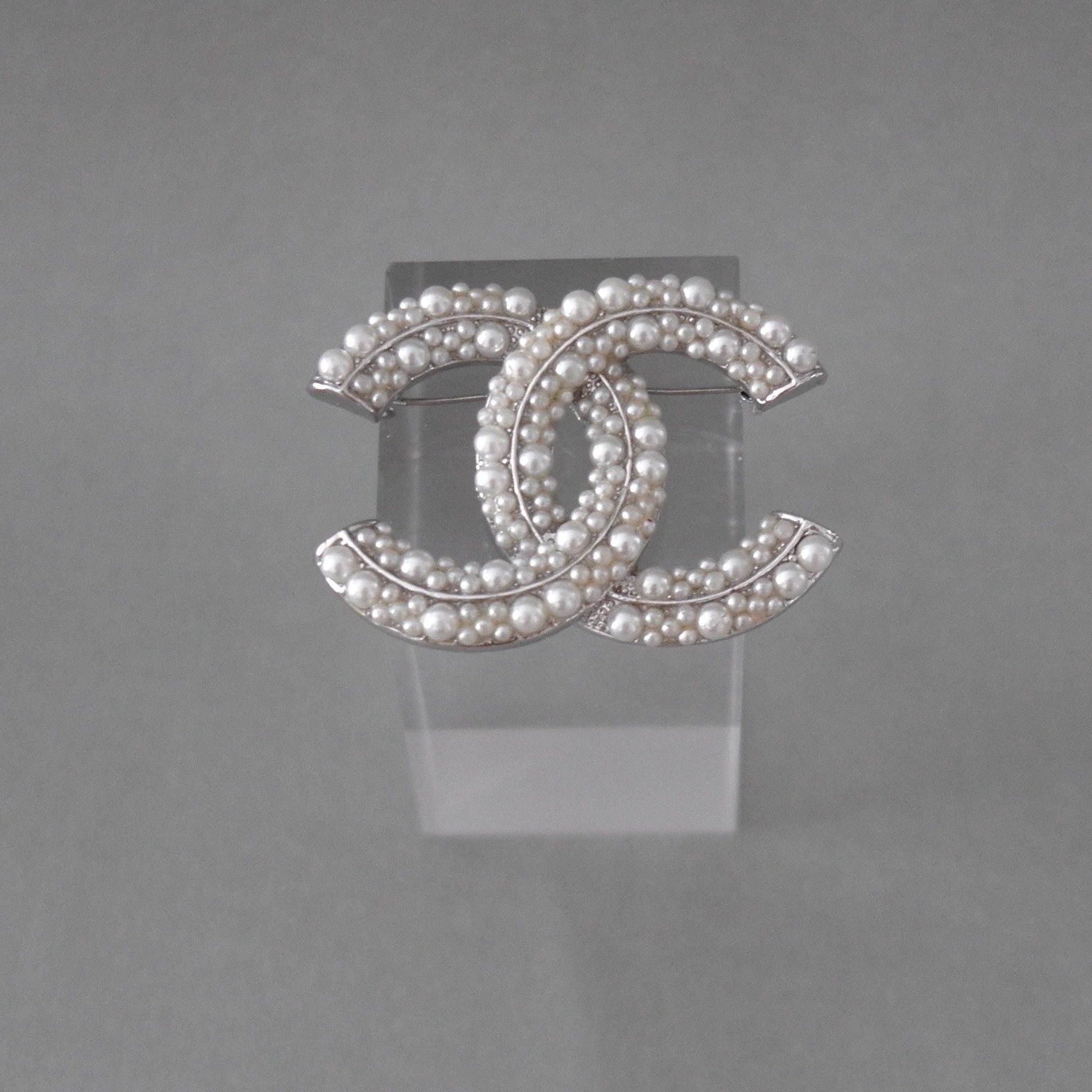 Vintage Jewelry Spain France. Современнные и актикварные украшения в Барселоне, Москве и Санкт-Петербурге