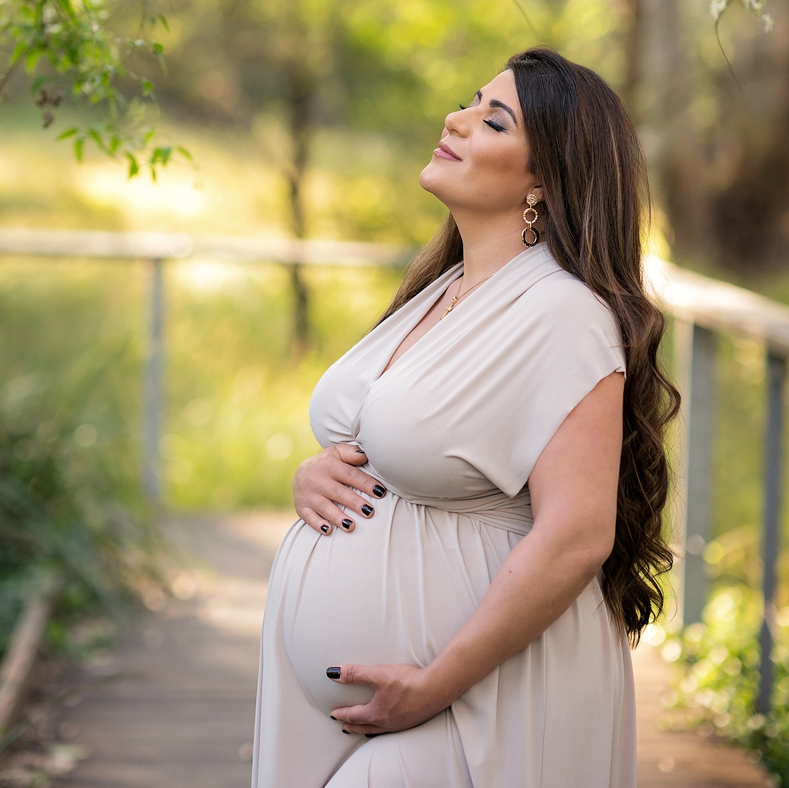 Booking. Newborn and family photographer. Hills District. Sydney