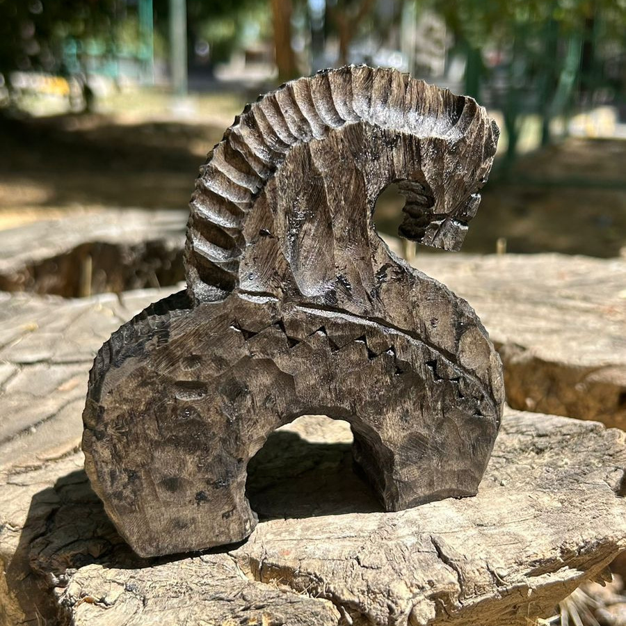 Master classes (Velikiy Novgorod). Wood carving. Unique decorative sculptures for interior