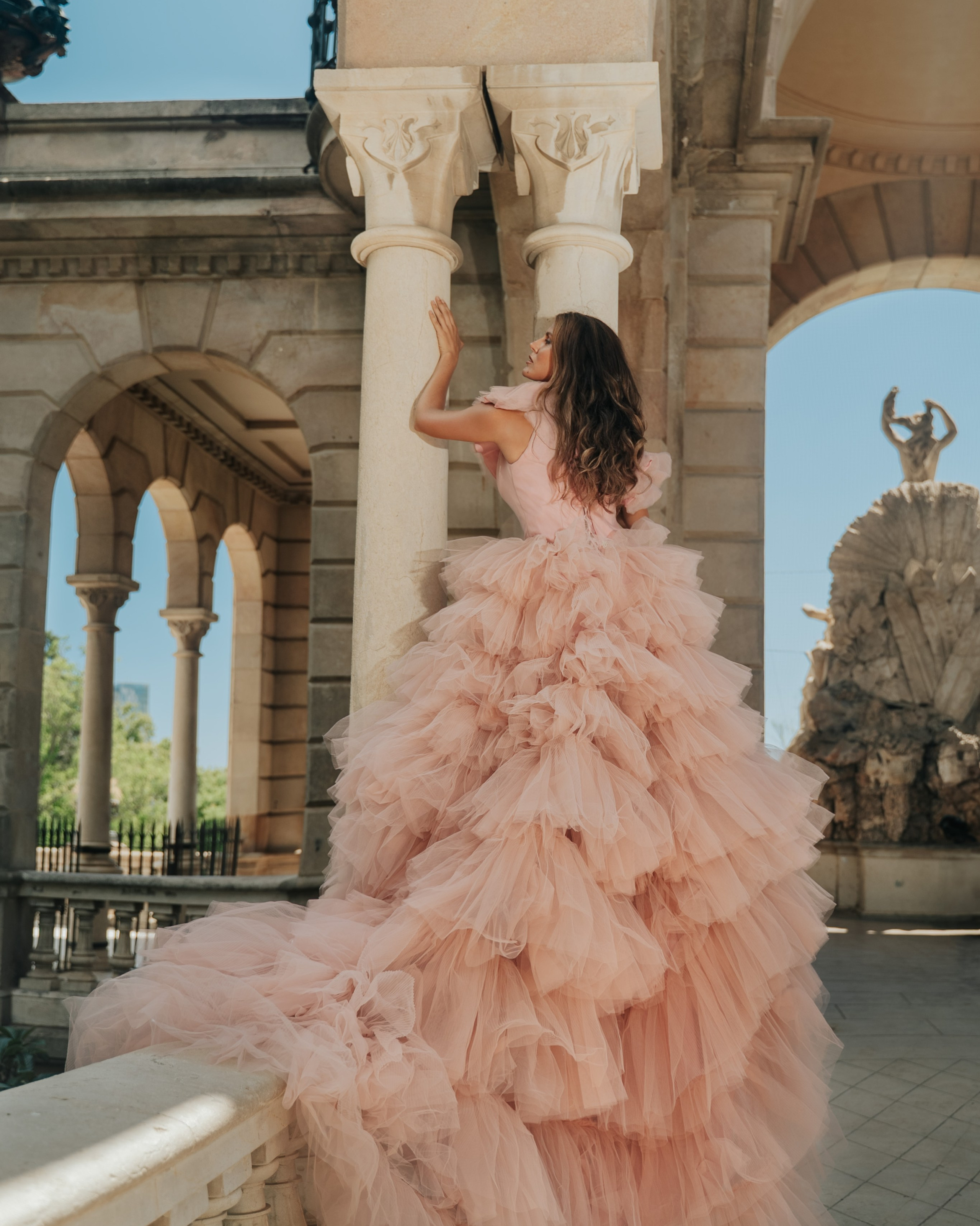 Barcelona Wow Dress Rental Luxury Photoshoot. DiaFoto — Wow Photographer in Barcelona | Premium Barcelona Photoshoot Experience