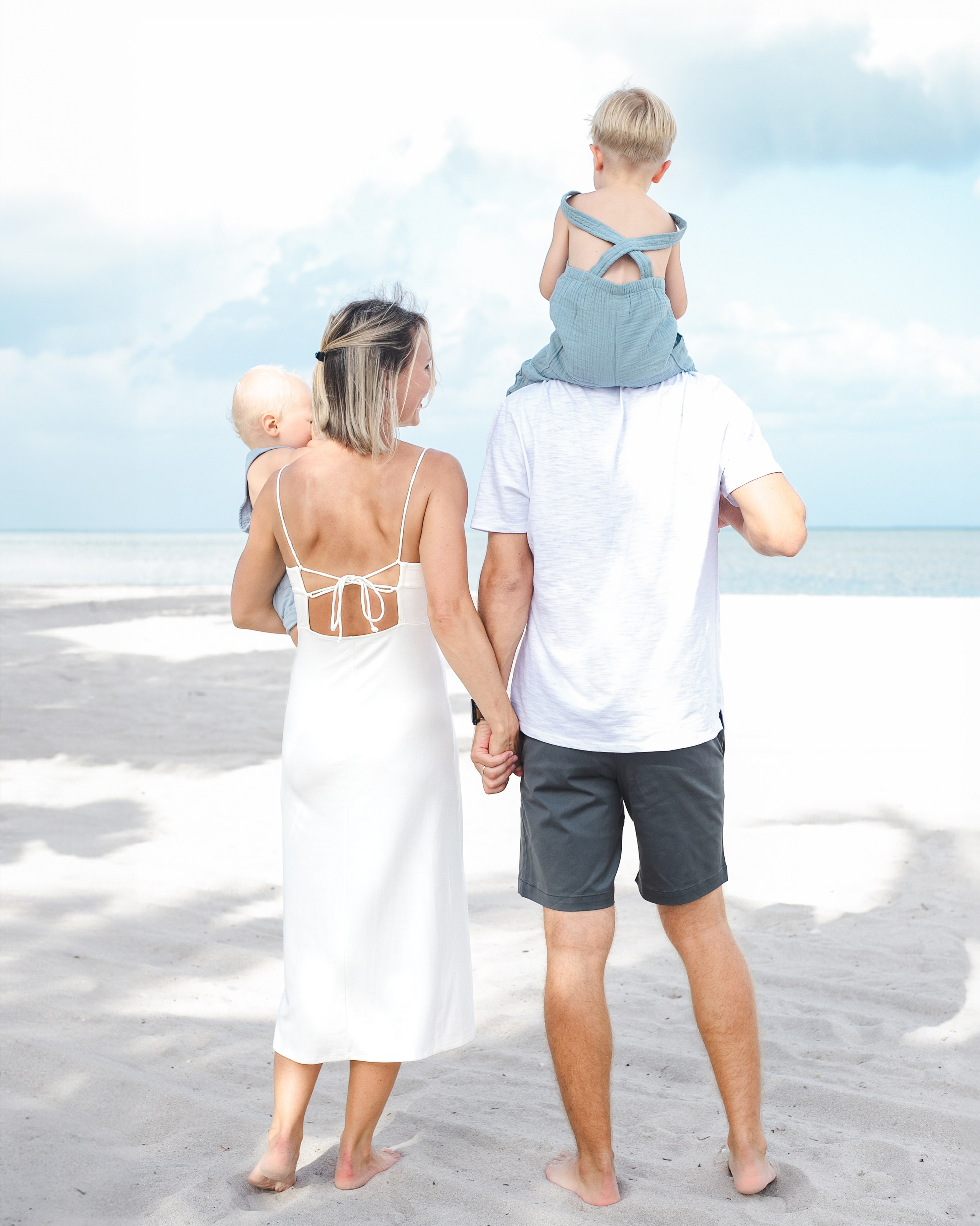 Capturing Cherished Moments: Family Photoshoots on Miami Beaches. Portrait and graduation photographer Marina Simanava