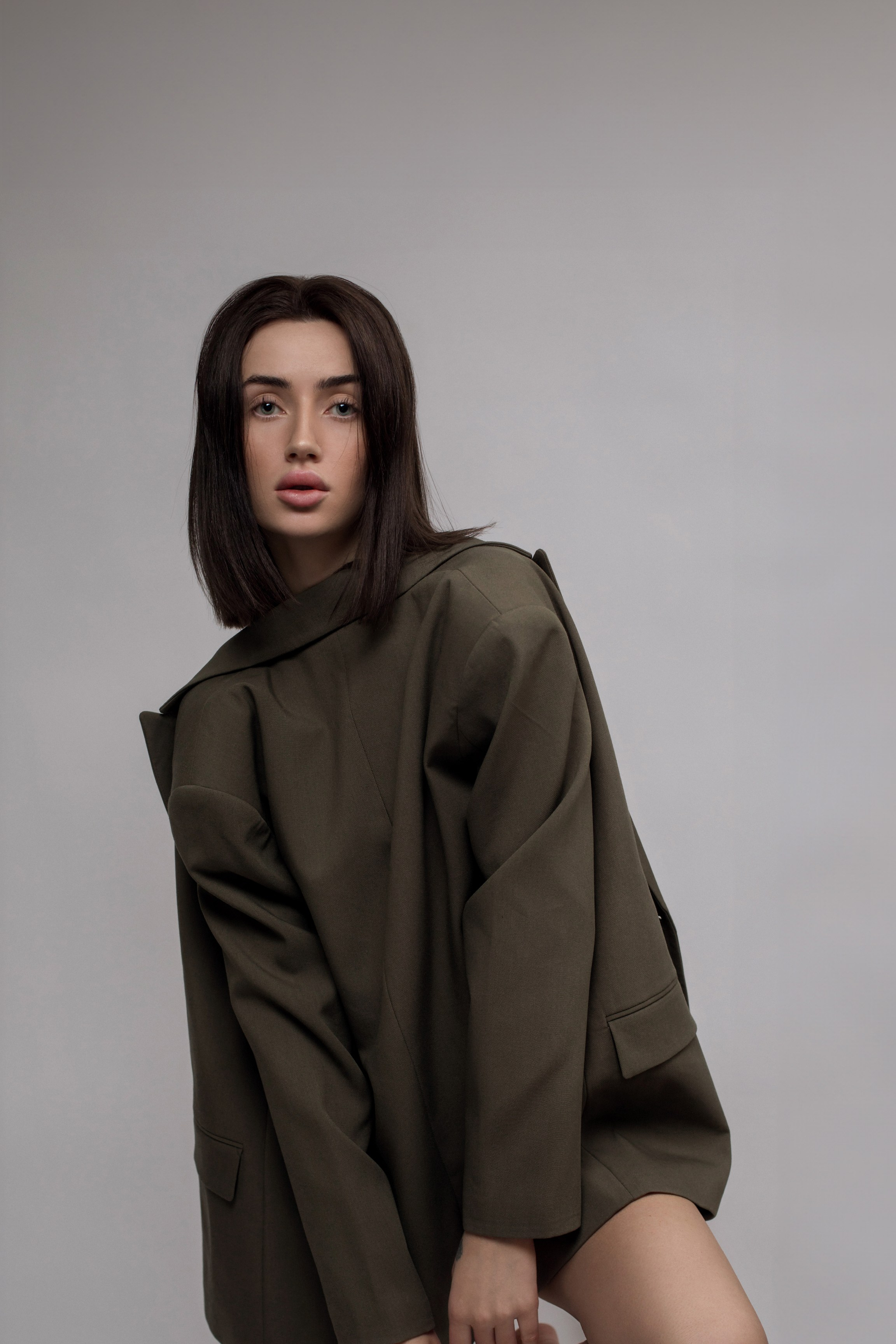 Kuvauksen ehdot. Ekaterina Mansur, muotokuvafotografi Suomessa (Helsingissä ja Uudellam