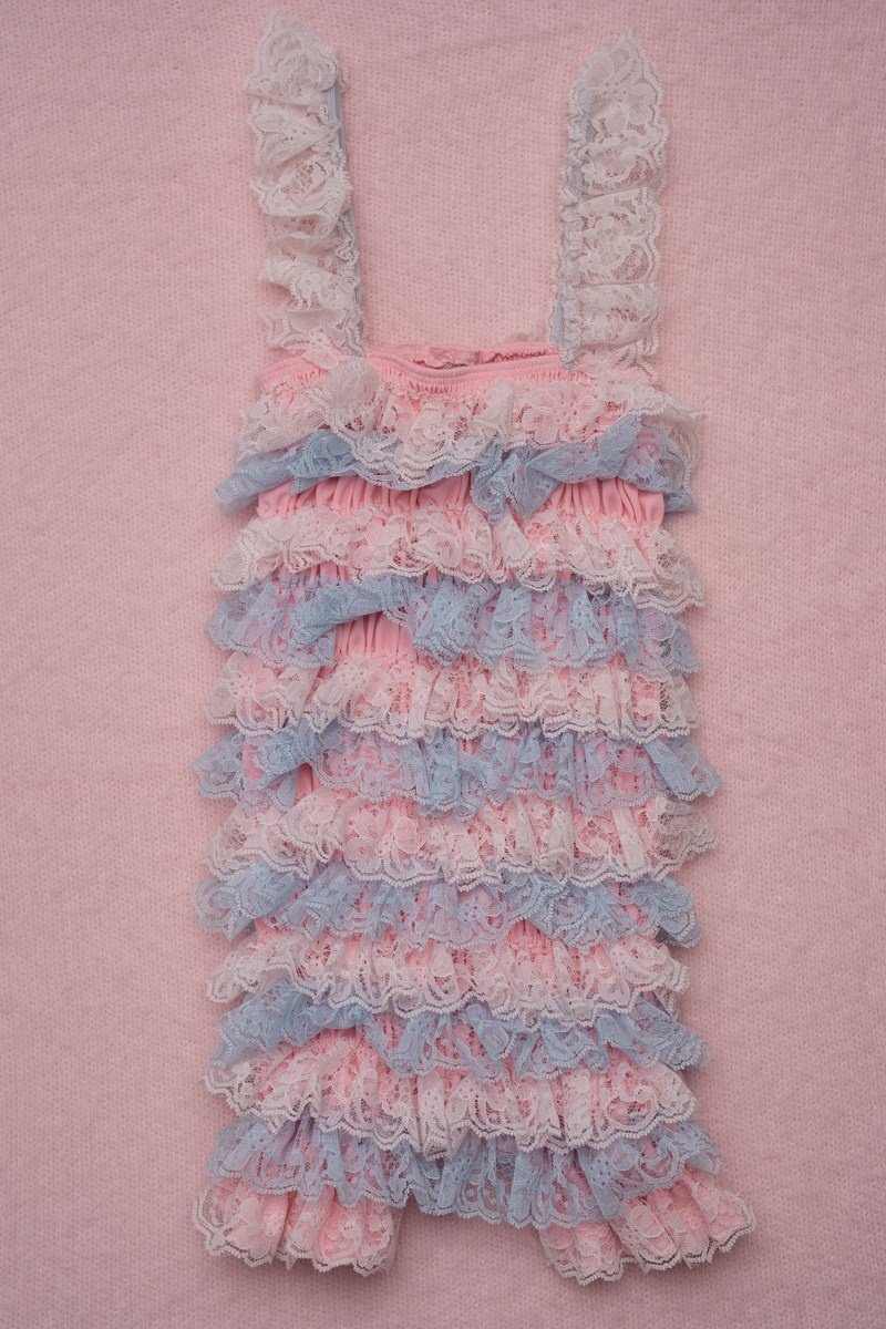 Cake smash outfits for girls. Newborn and family photographer. Hills District. Sydney