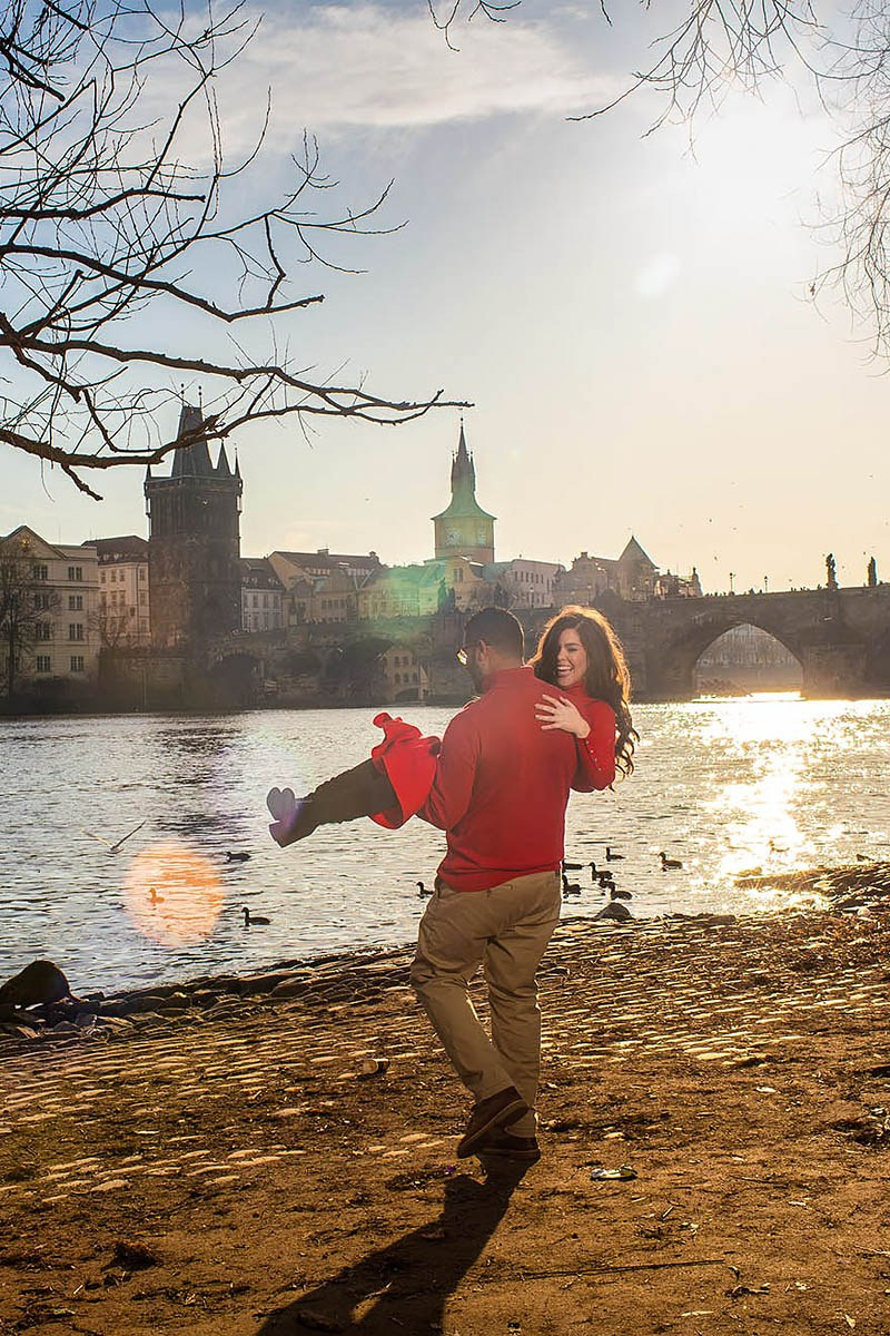 Vltava Riverbank Sunrise Engagement Photos Prague
