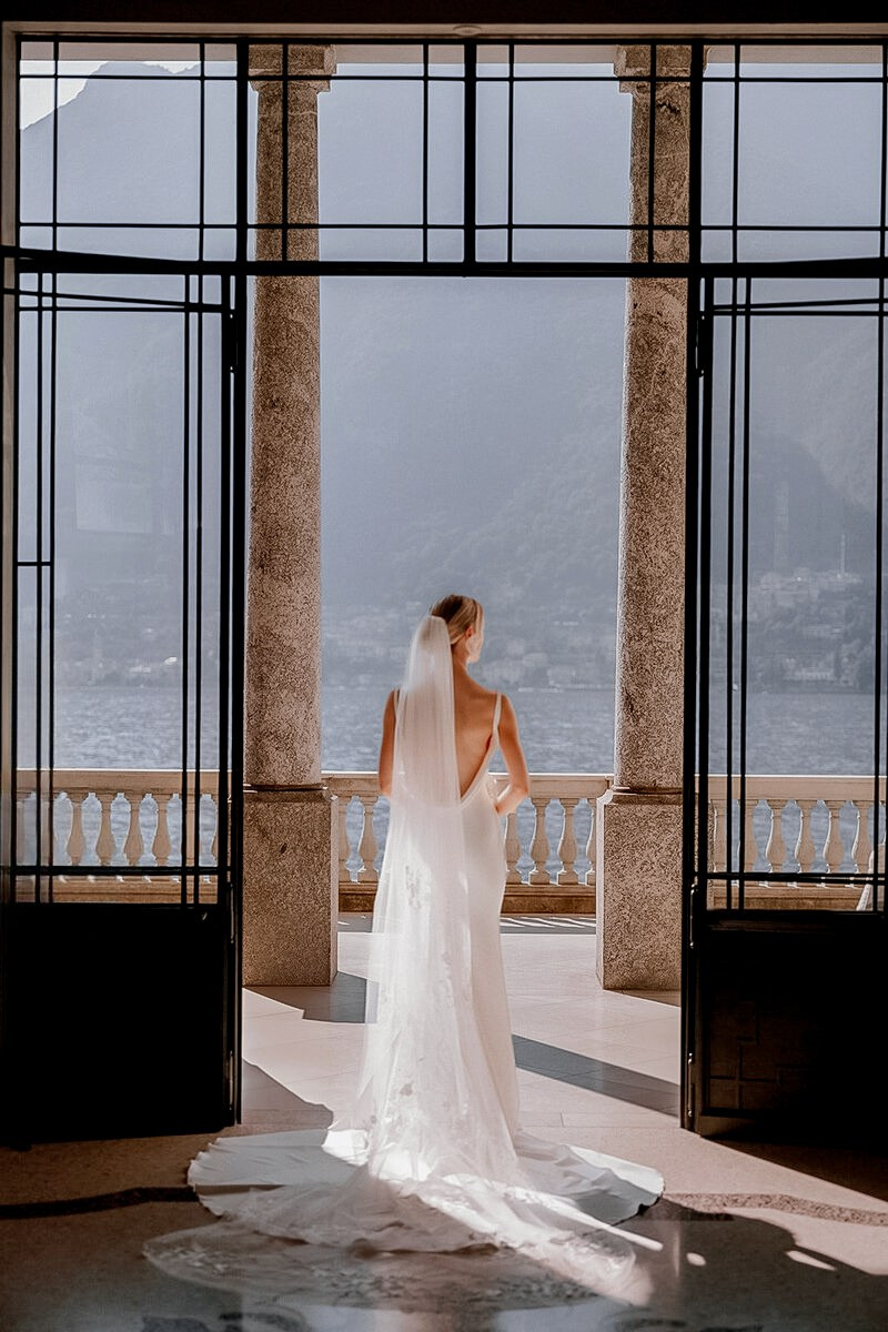 Elopment Como Lake Venice Florence. Wedding Photographer in Italy