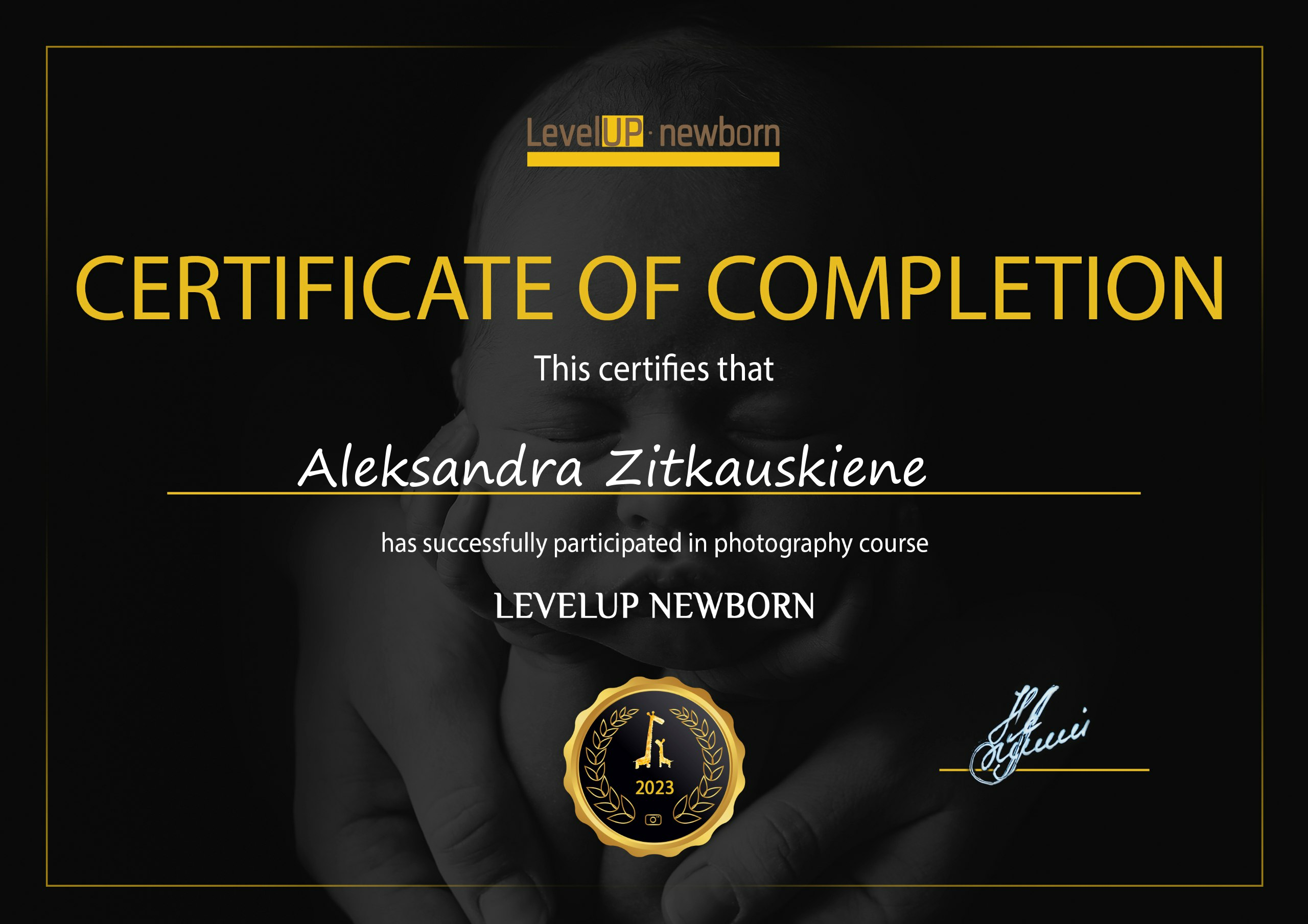 Esu Aleksandra naujagimių ir kudikių fotografė iš Vilniaus