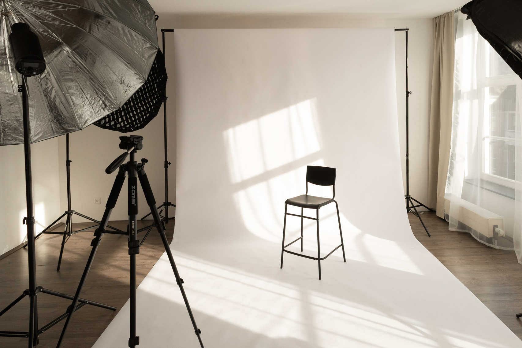 Studio. Romantic & Soulful Photography by Natalia Olhova in Rotterdam