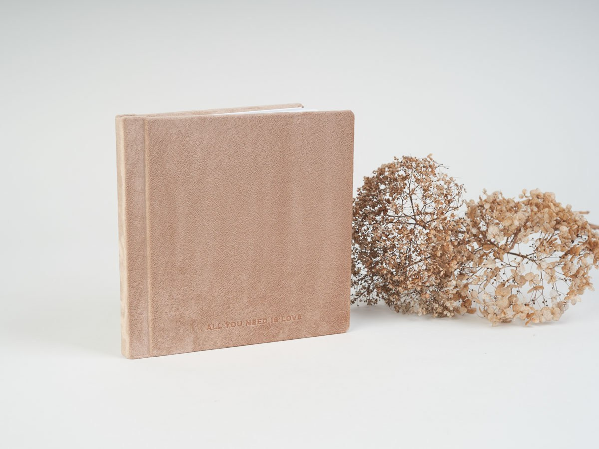 Products and prices for customers. Stevenage, Hertfordshire family, maternity and newborn photographer