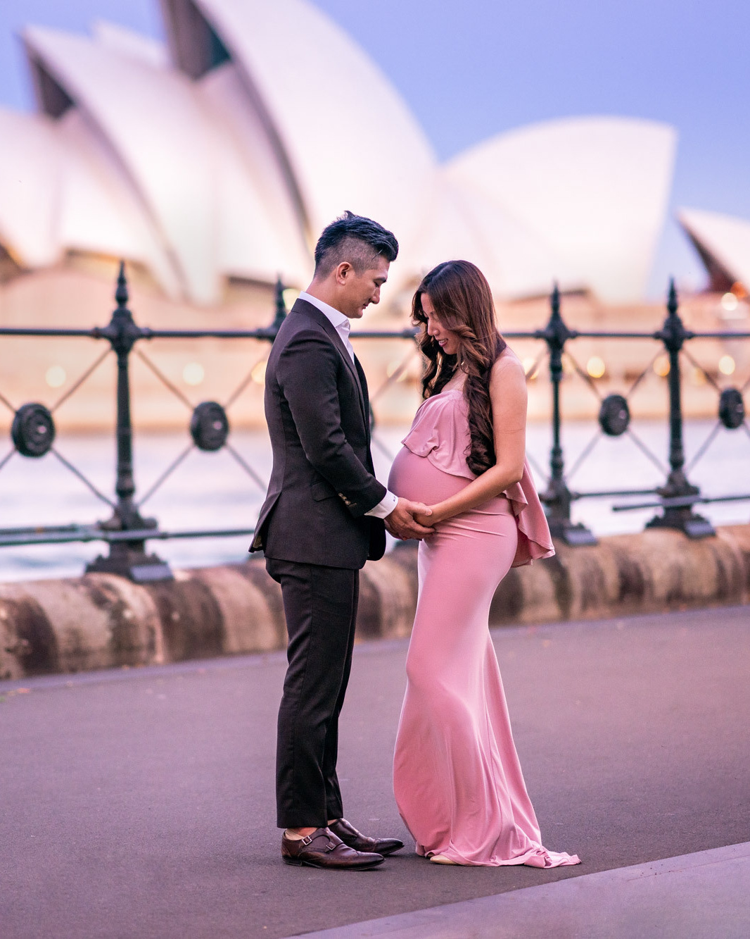 Maternity Photography Sydney, Opera House. Pregnancy Photographer