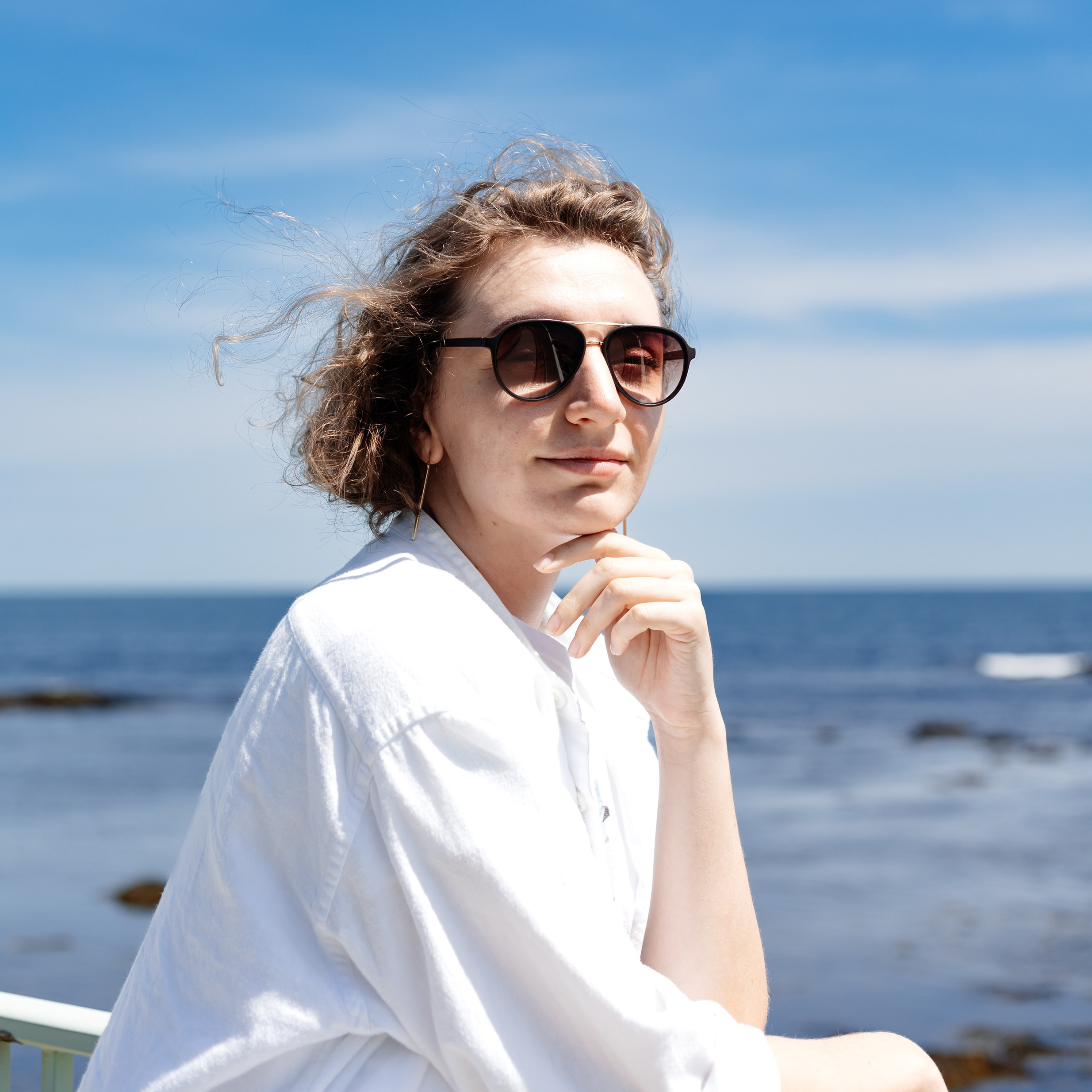 Contact. Portrait and graduation photographer Marina Simanava