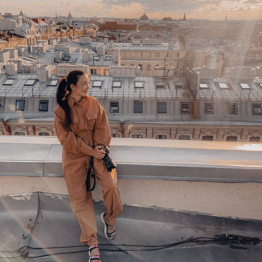 Contacts. Portrait, Lifestyle and Lovestory photographer in Riyadh