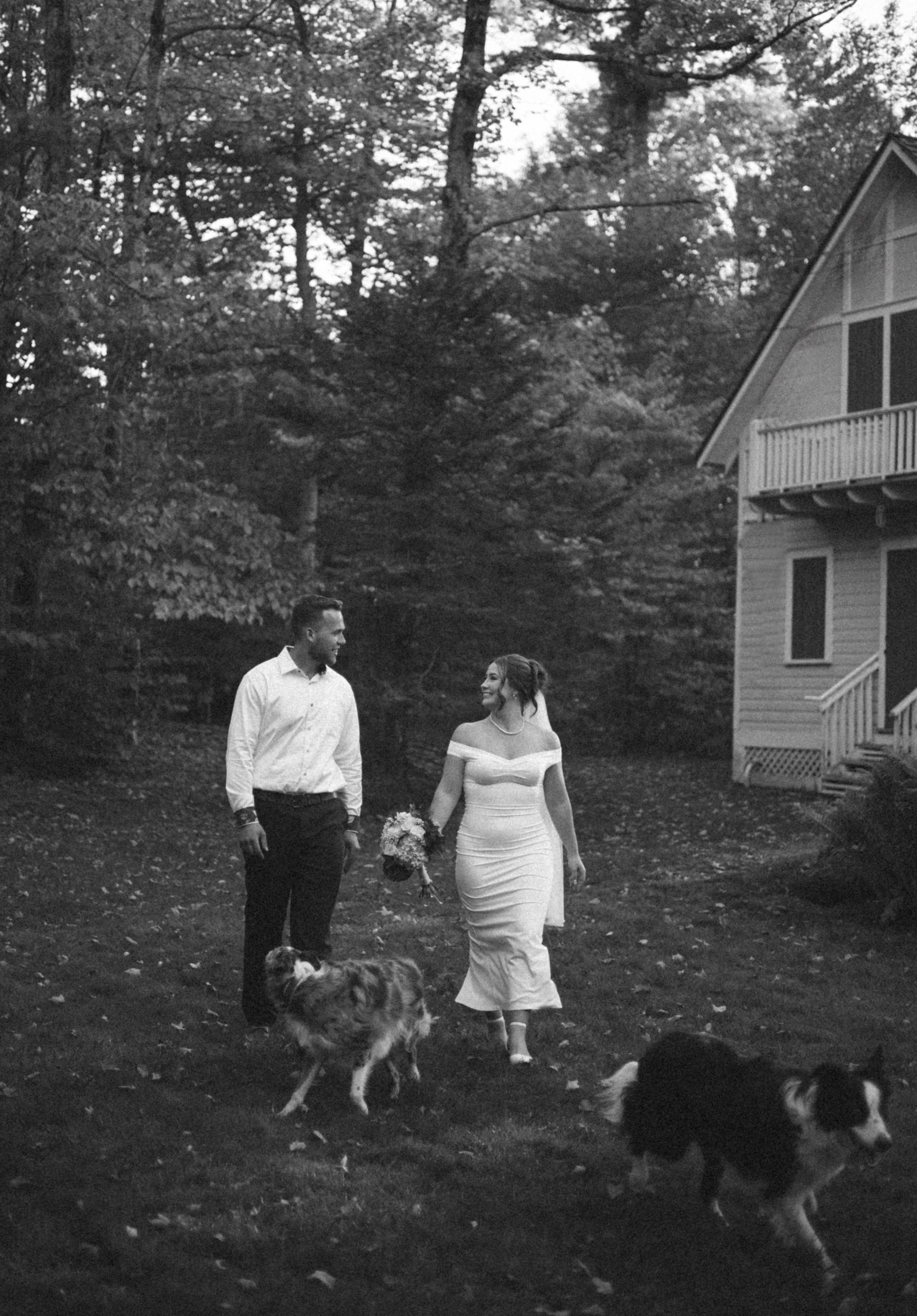 Small wedding ceremony. Photographer Ottawa Jane Krasnopolska