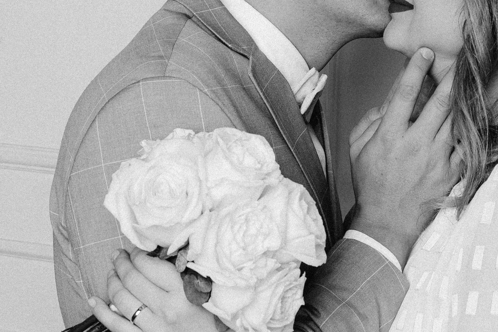 Wedding Photoshoot in Studio. Framed by Evelina | Destination Wedding Photographer from Lithuania | Europe