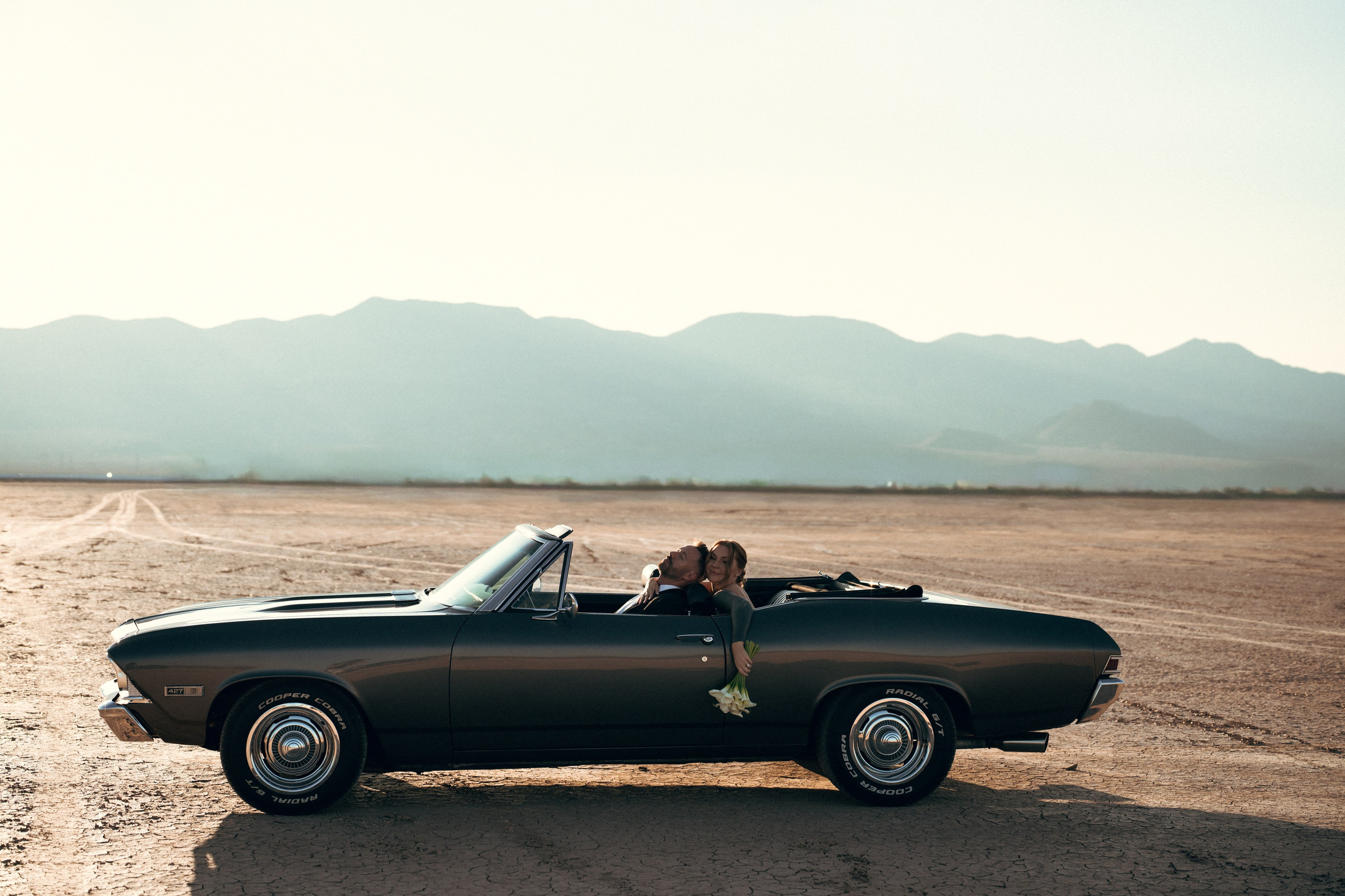 Prices. Wedding & elopement photographer Viktoriya Kravtsov. Las Vegas