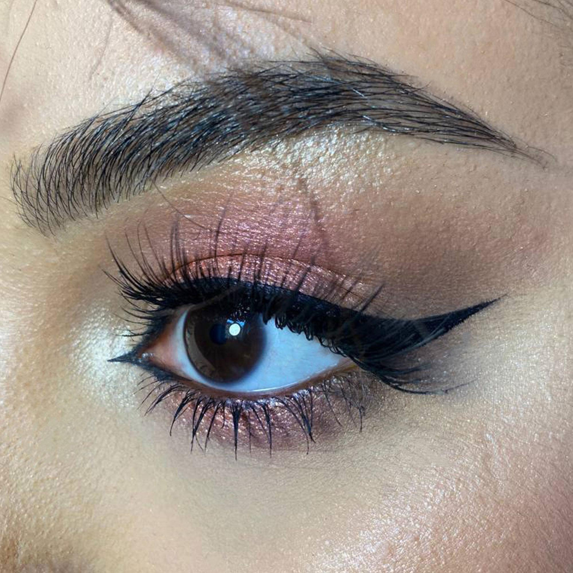 sharp and precise eyeliner on a beautiful arabic eye-makeup in Rome