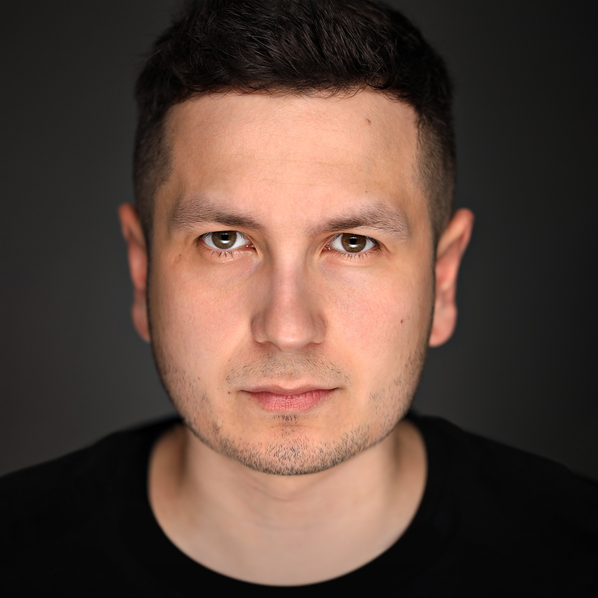 Про мене. Serhii Storozhuk