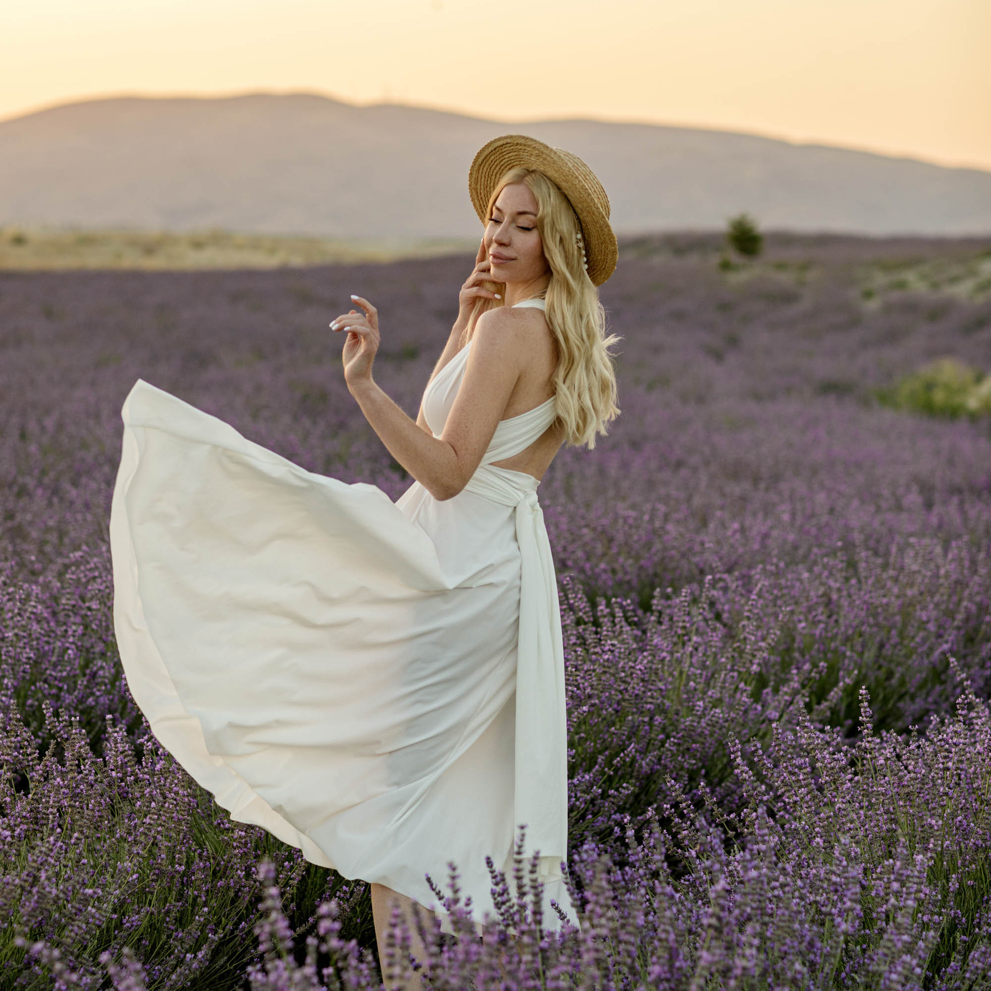 Cappadocia photographer price. Julia Ganch I Fashion Wedding Photography I Cappadocia Turkey