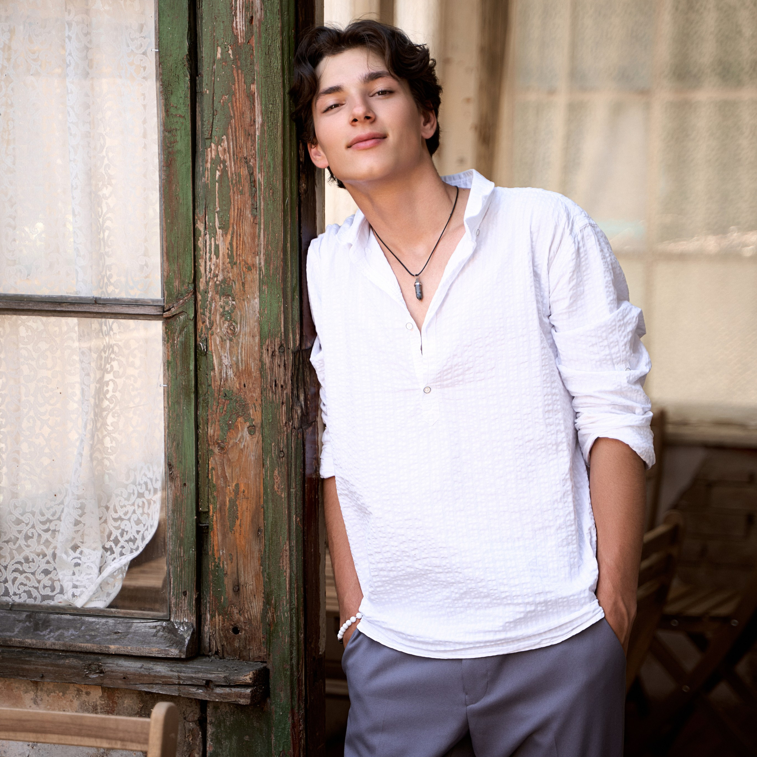 Портреты. Привет