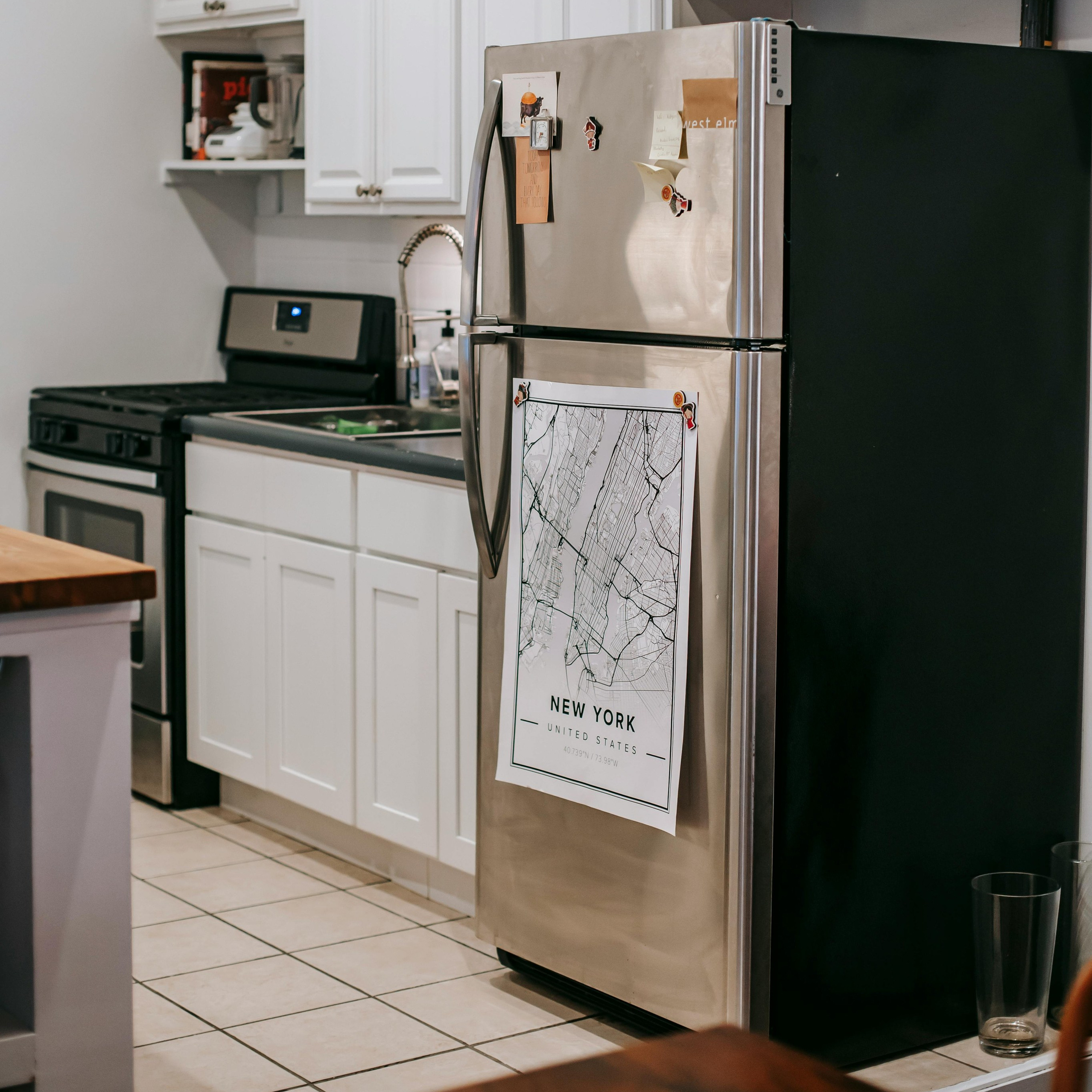 Refrigerator repair, fridge not cooling, freezer not freezing, fridge leaking, fridge making loud noise, ice maker not working