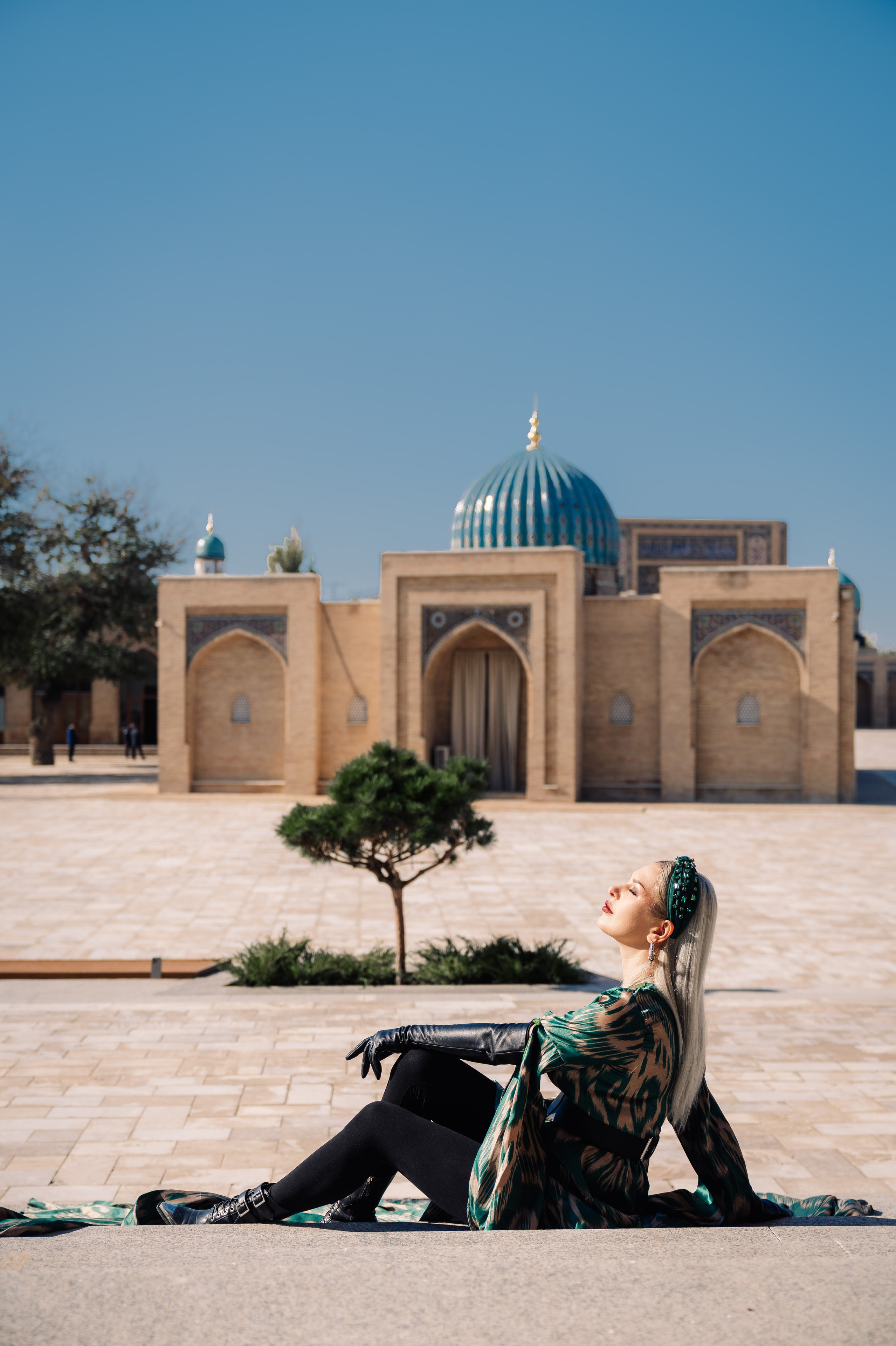 Фотосессия в Ташкенте в национальной одежде. Photographer in Uzbekistan and Samarkand Djasur Marupov