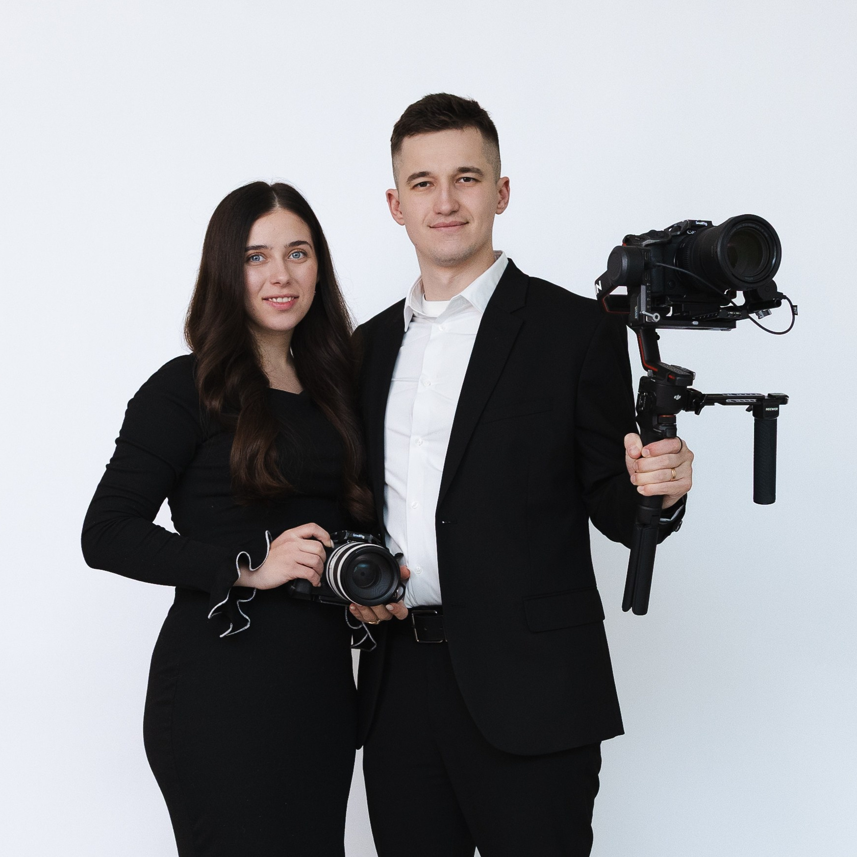 Eikanmedia | Photographer and videographer capturing weddings, families, engagements, pregnancy & newborns | Vancouver, WA | USA