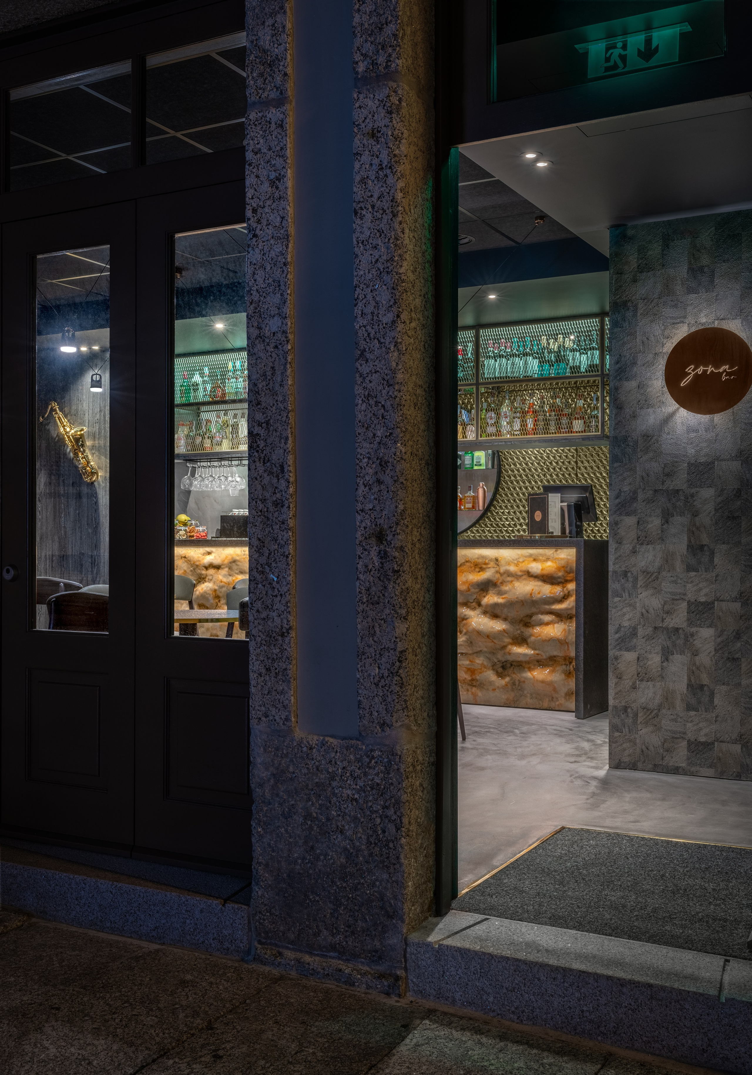 Zona Bar. André Fontoura