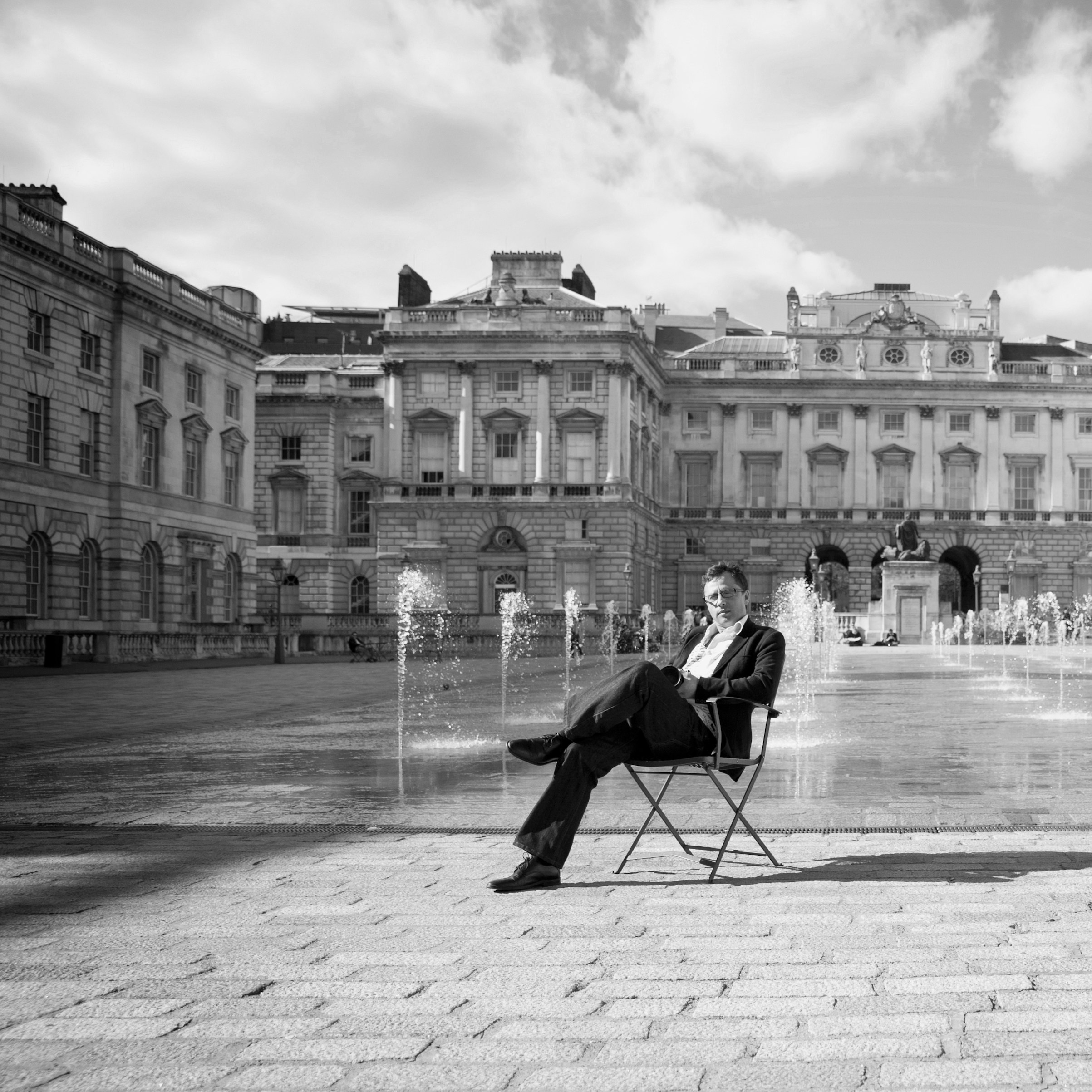 About me. Fashion and portrait photographer in London Roman Pilipenko