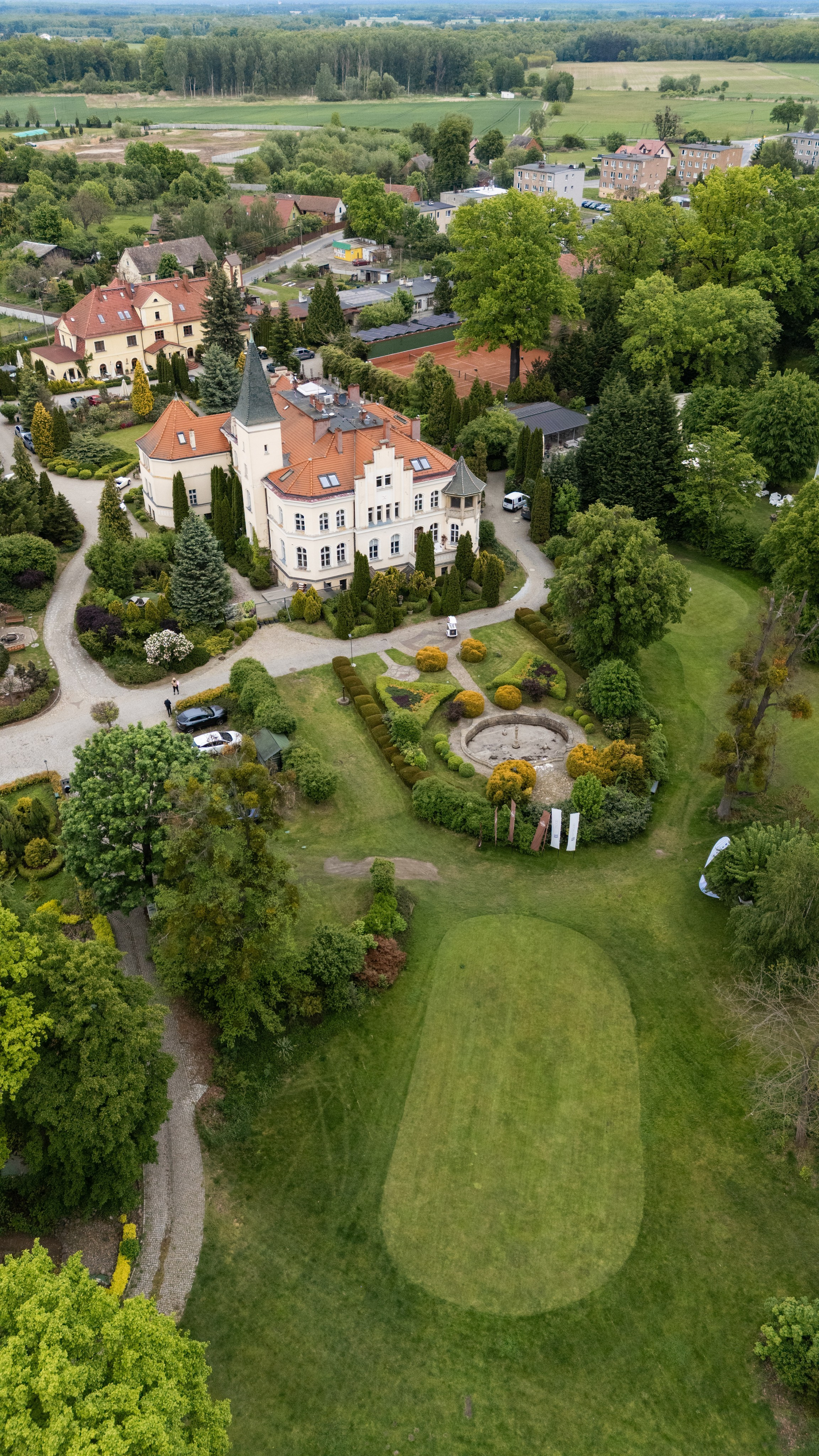 Sale i miejsca na wesele w Polsce | zdjęcia ślubne SL Wedding