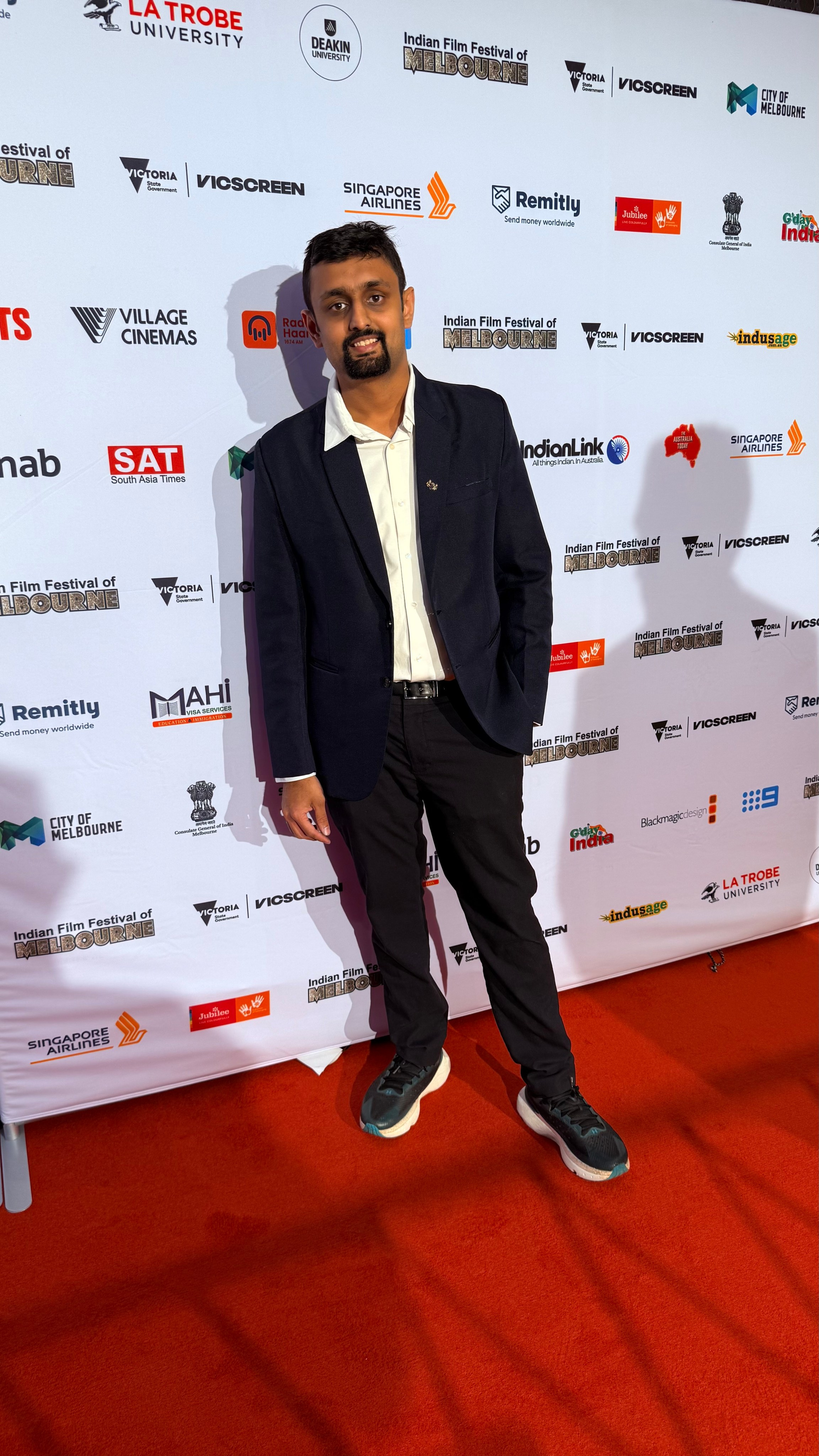 Contact. JY Productions