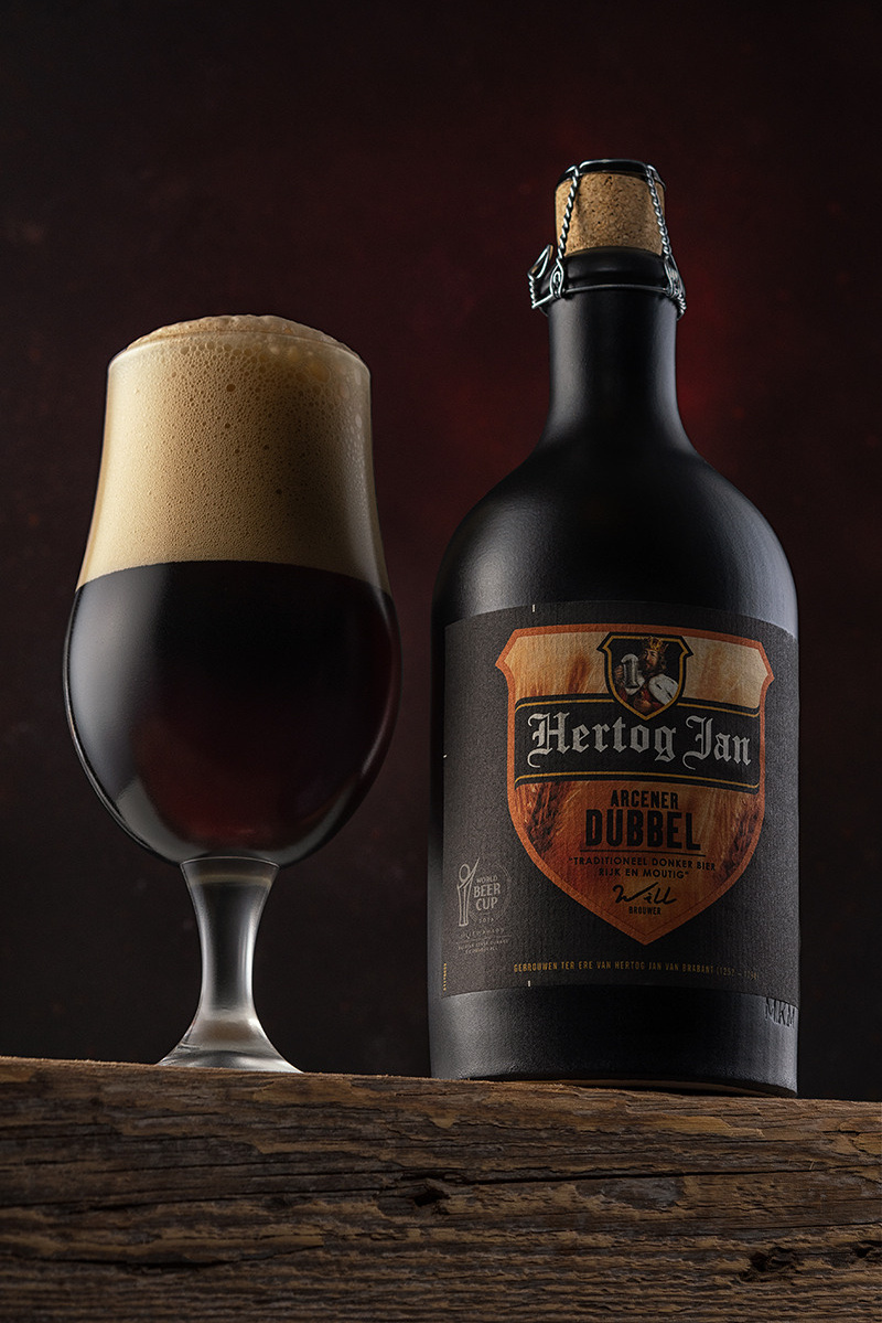 Photo shooting of beverages. Photographer Crete | Portrait Photographer | Evgenios Paopano