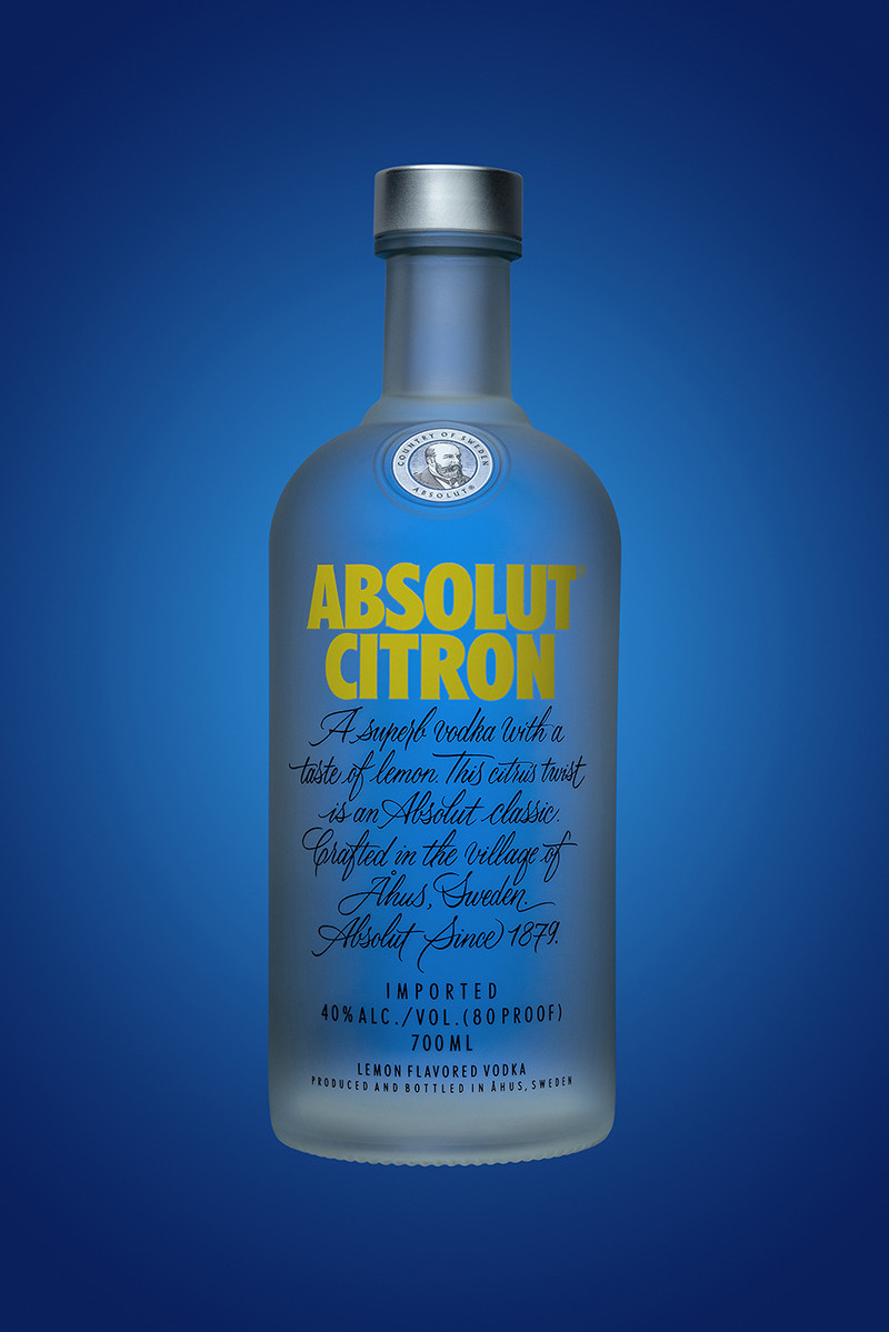 Photo shooting of beverages. Photographer Crete | Portrait Photographer | Evgenios Paopano