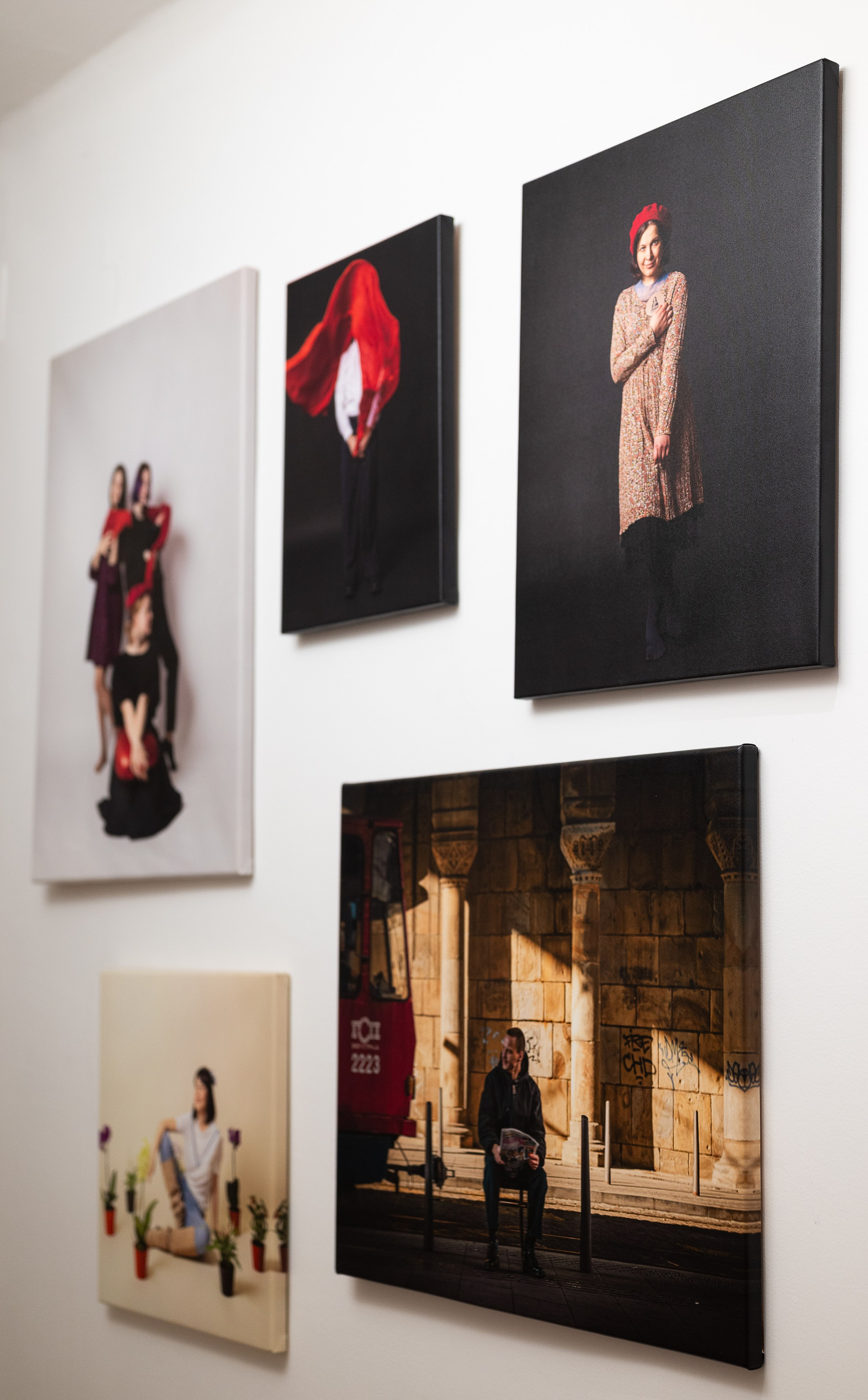 Usluge štampanja. Moments. Photo studio of self-portrait in the heart of Belgrade