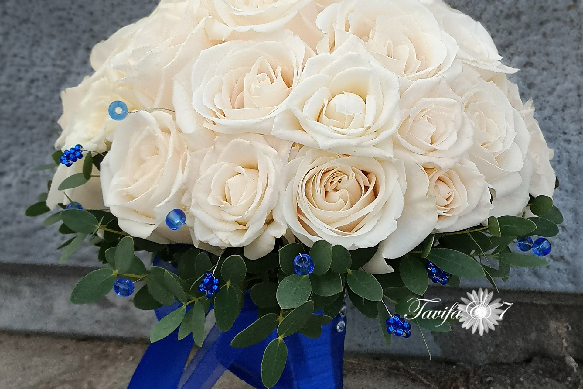 Līgavas pušķis dzeltenas un krēmīgas krāsas toņos