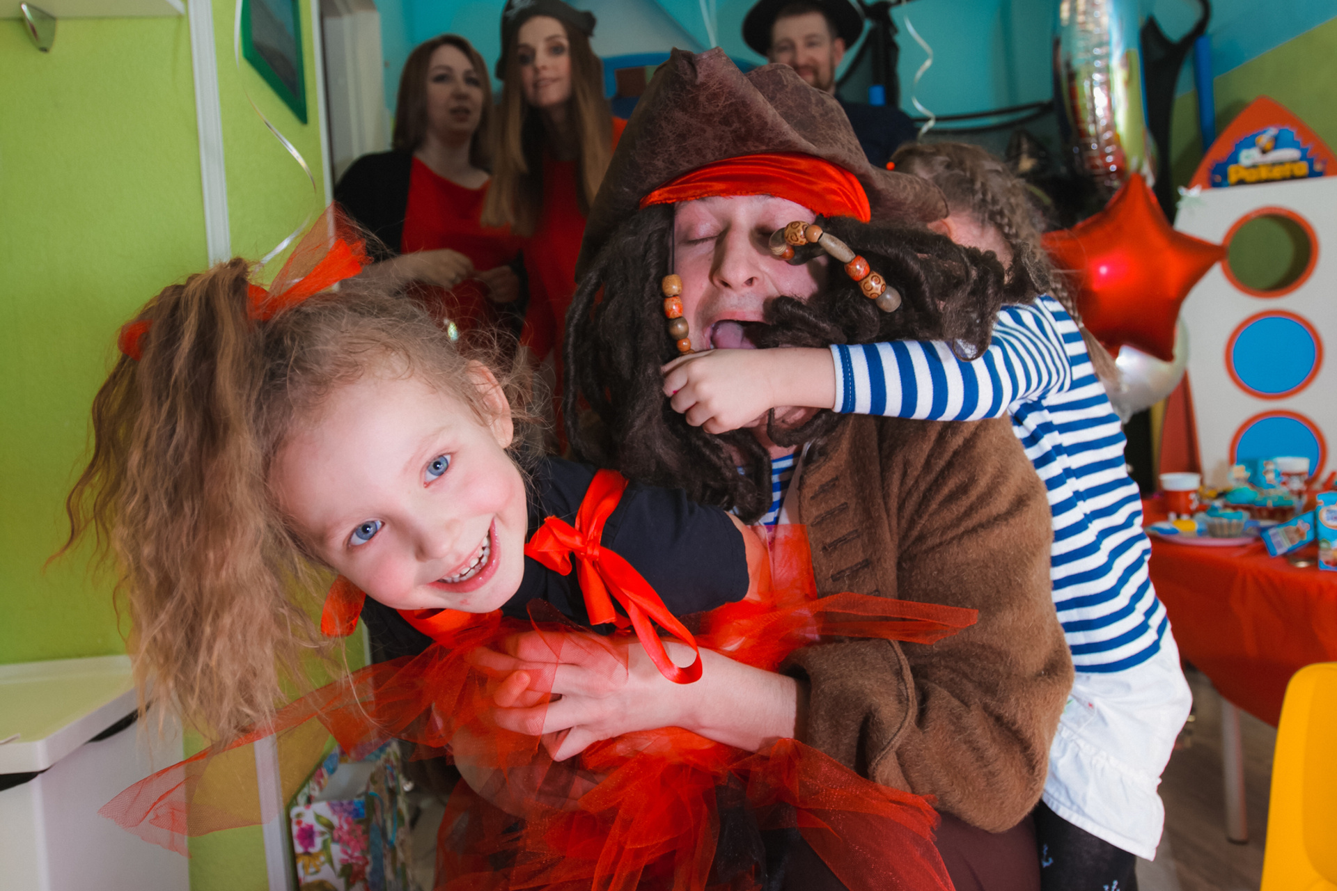 Reportage- kids birthday. Photographer and videographer in Tel Aviv Mary Pann