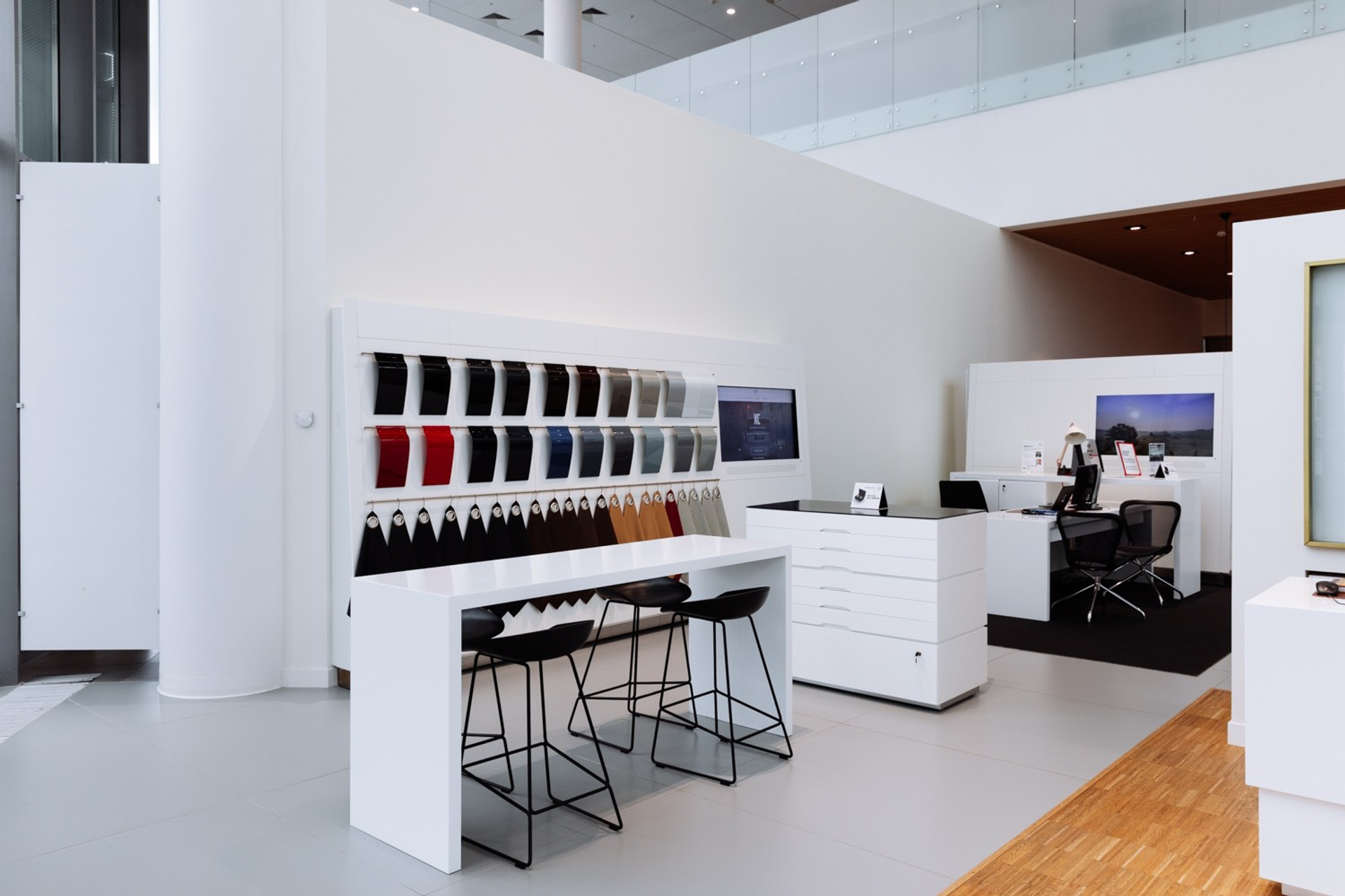 Photographer Viktor Nikishov