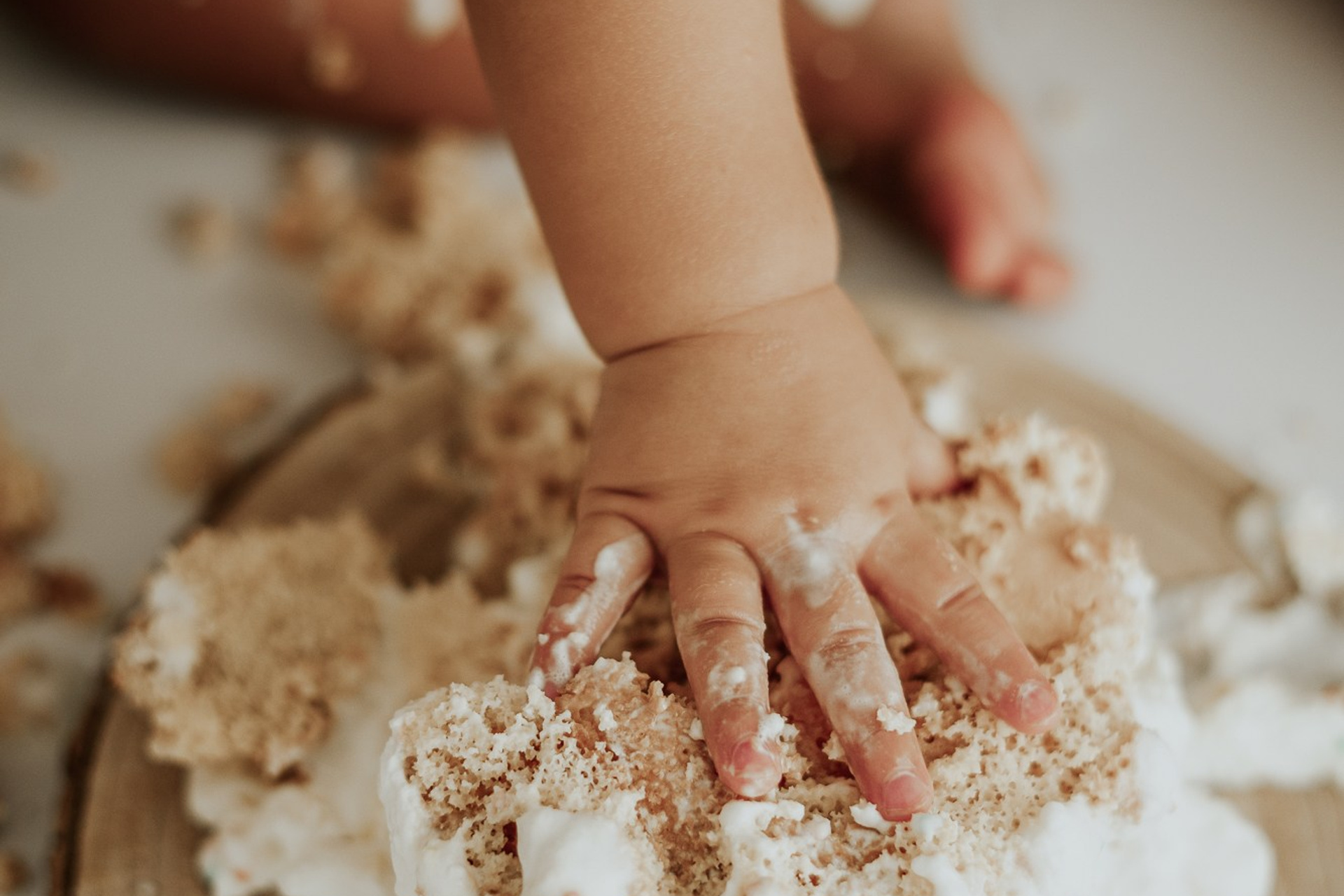 Smash Cake Noora. Fotografo di famiglia, neonati, maternity, ritratti, matrimoni, cerimonie, Rimini
