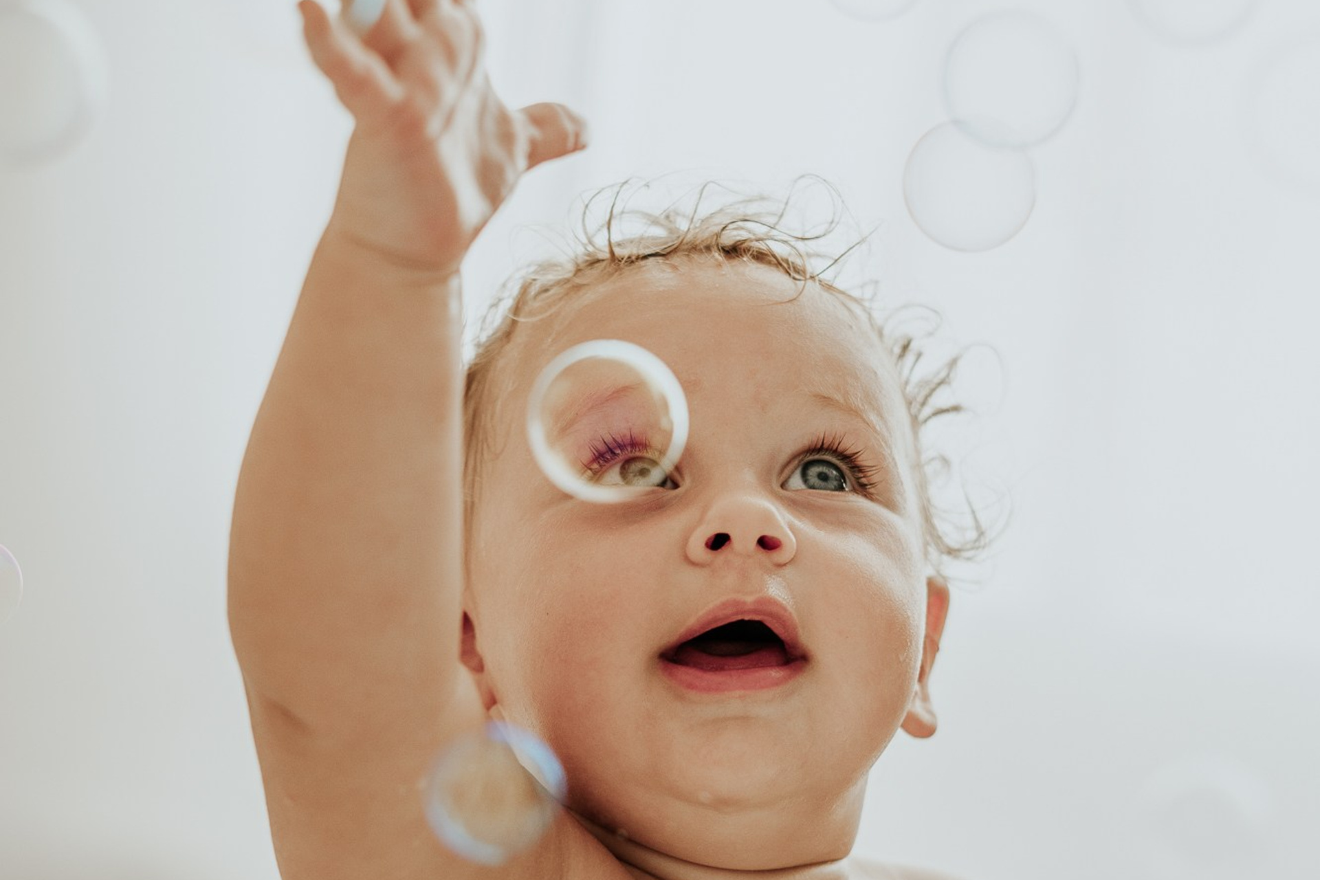 Smash Cake Noora. Fotografo di famiglia, neonati, maternity, ritratti, matrimoni, cerimonie, Rimini